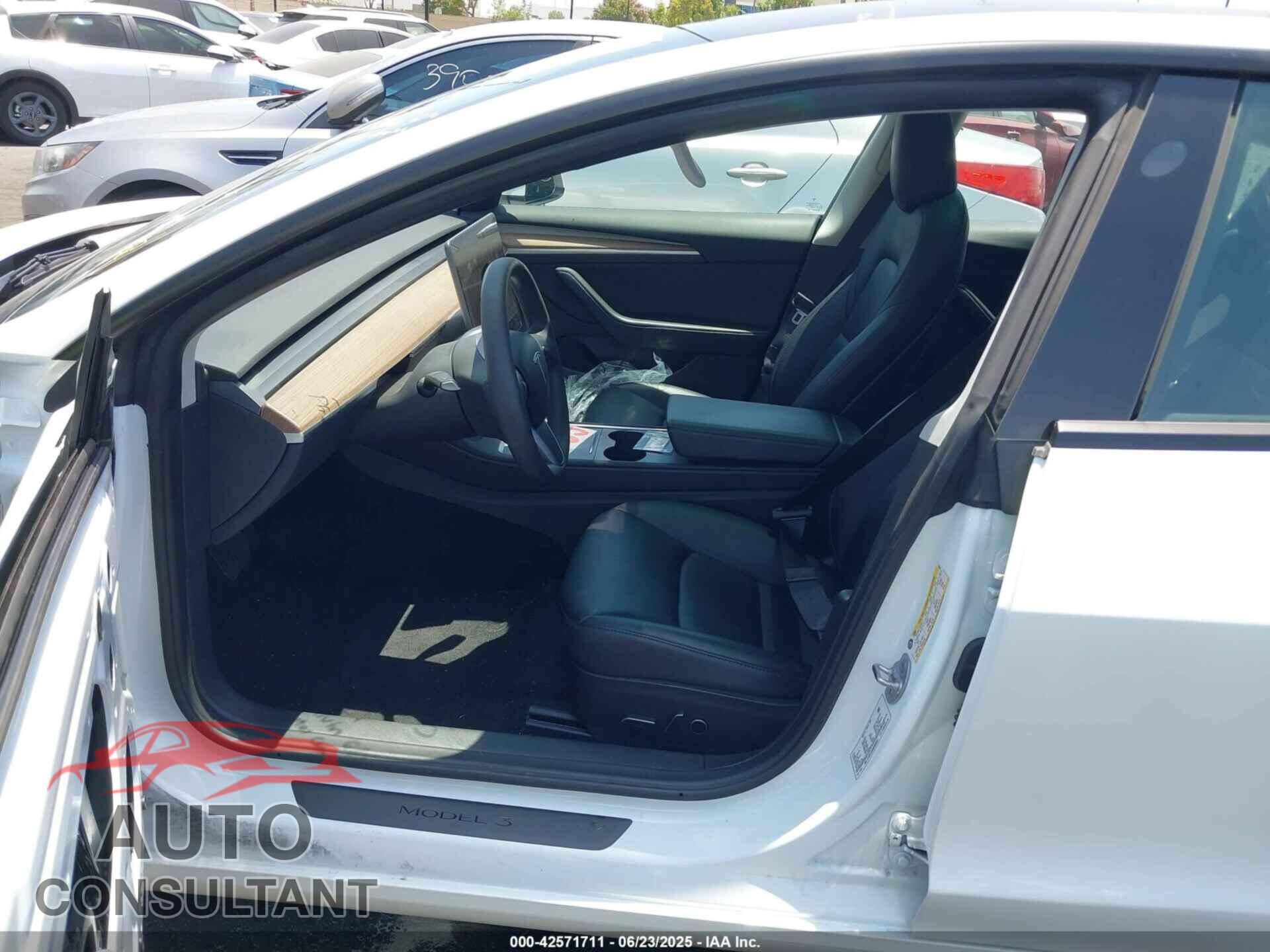 TESLA MODEL 3 2022 - 5YJ3E1EA5NF322664