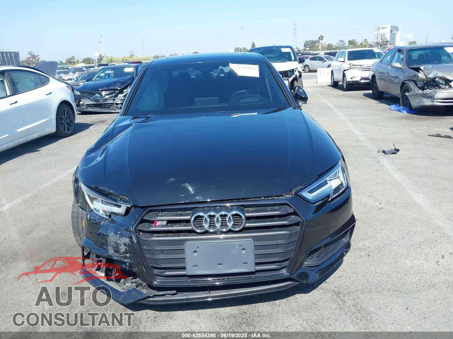 AUDI S4 2018 - WAUC4AF47JA004153