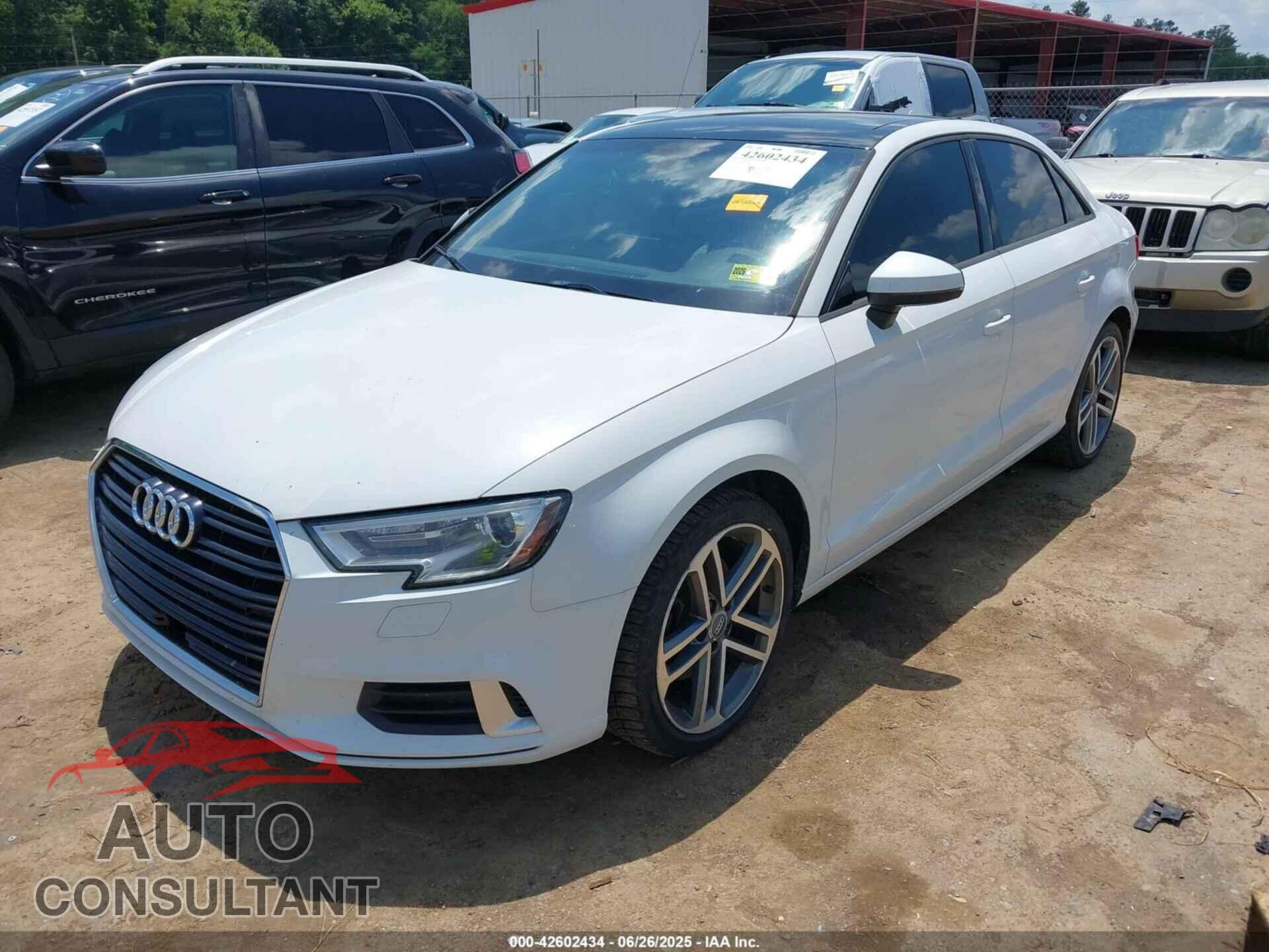 AUDI A3 2017 - WAUB8GFF3H1020560