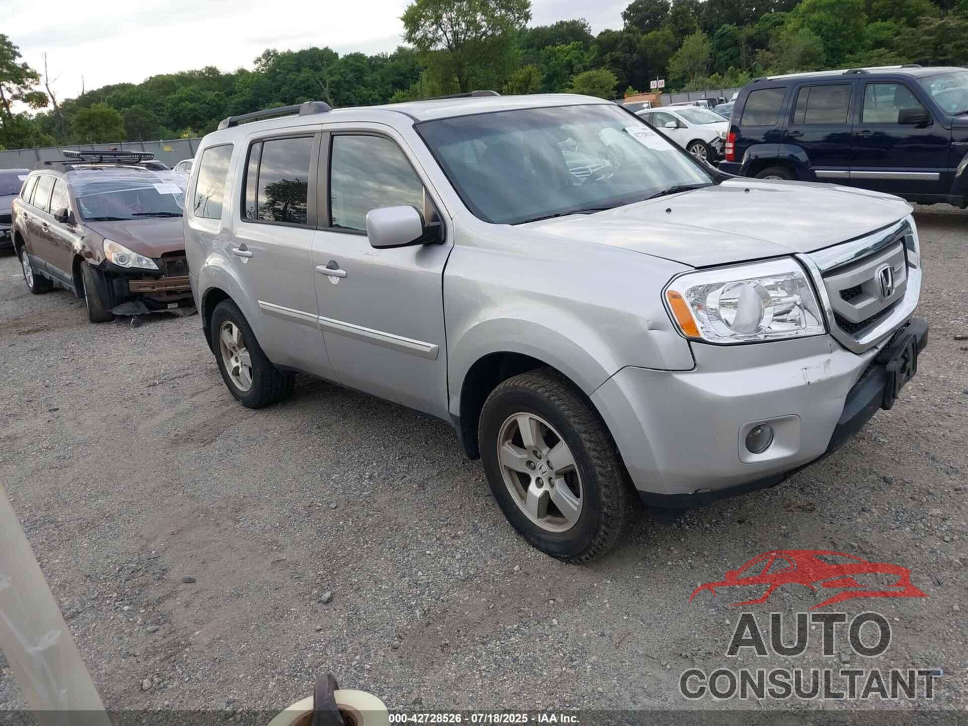 HONDA PILOT 2011 - 5FNYF4H46BB107171