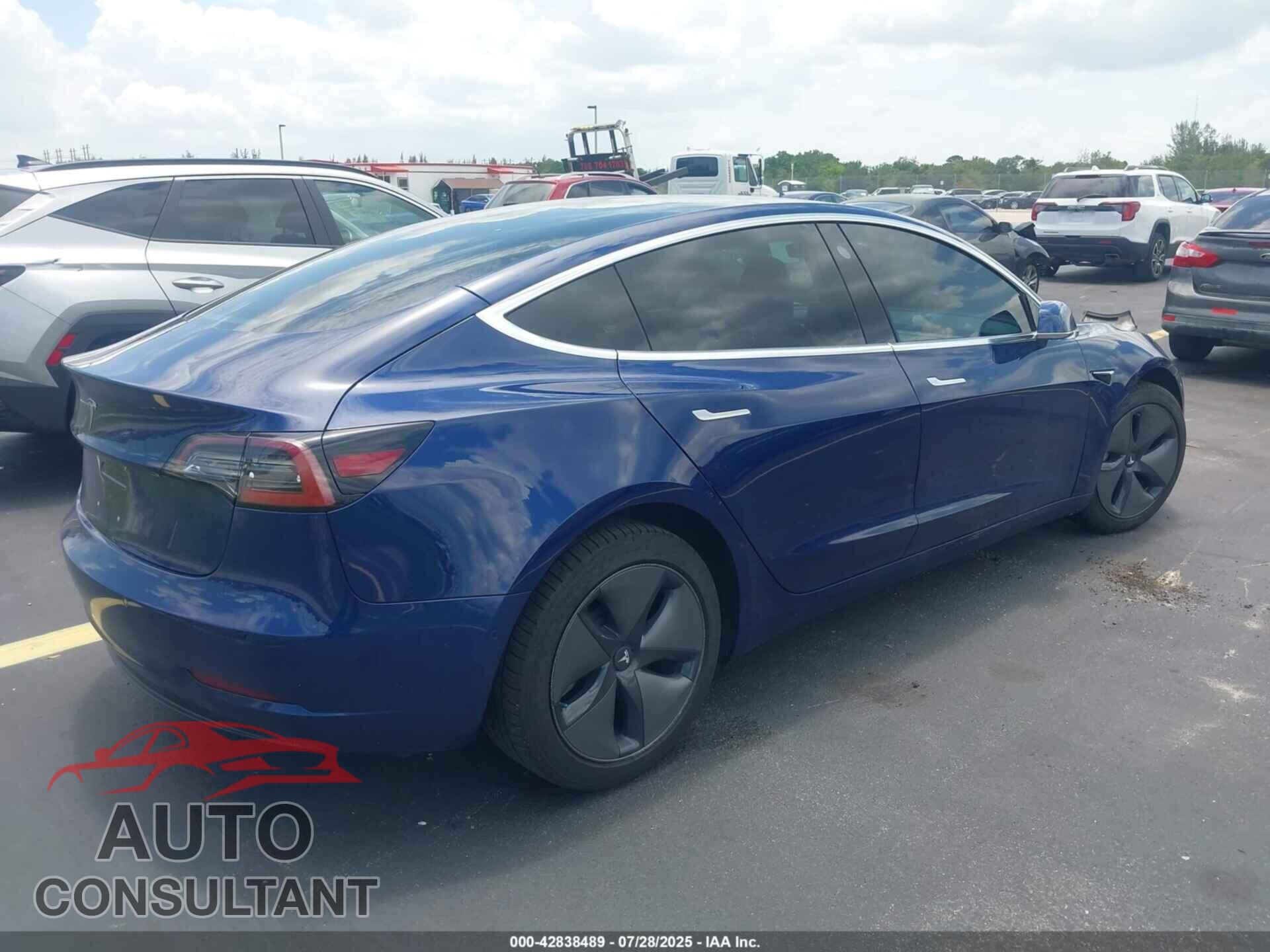 TESLA MODEL 3 2018 - 5YJ3E1EA8JF102302