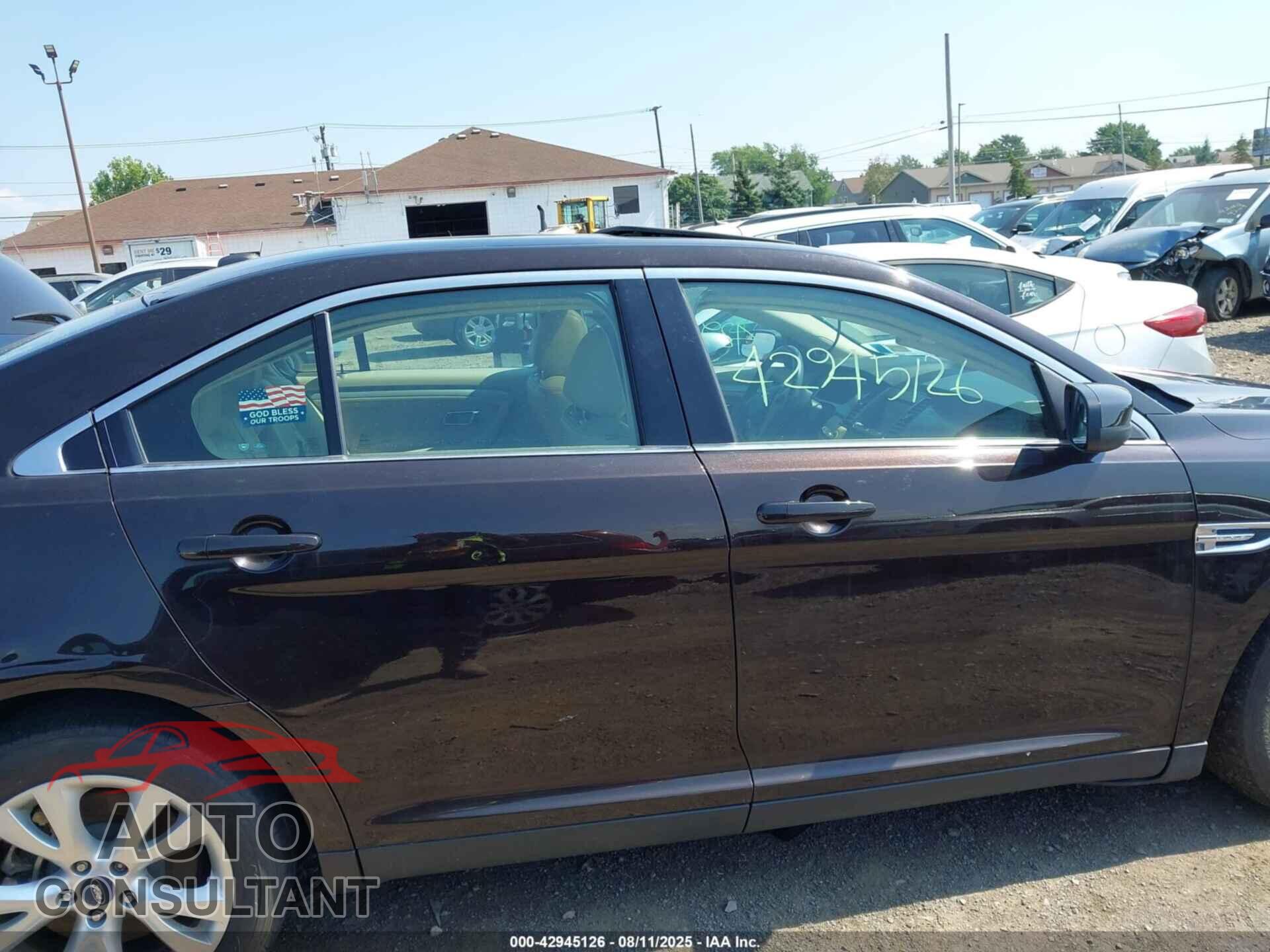 FORD TAURUS 2014 - 1FAHP2E87EG149955