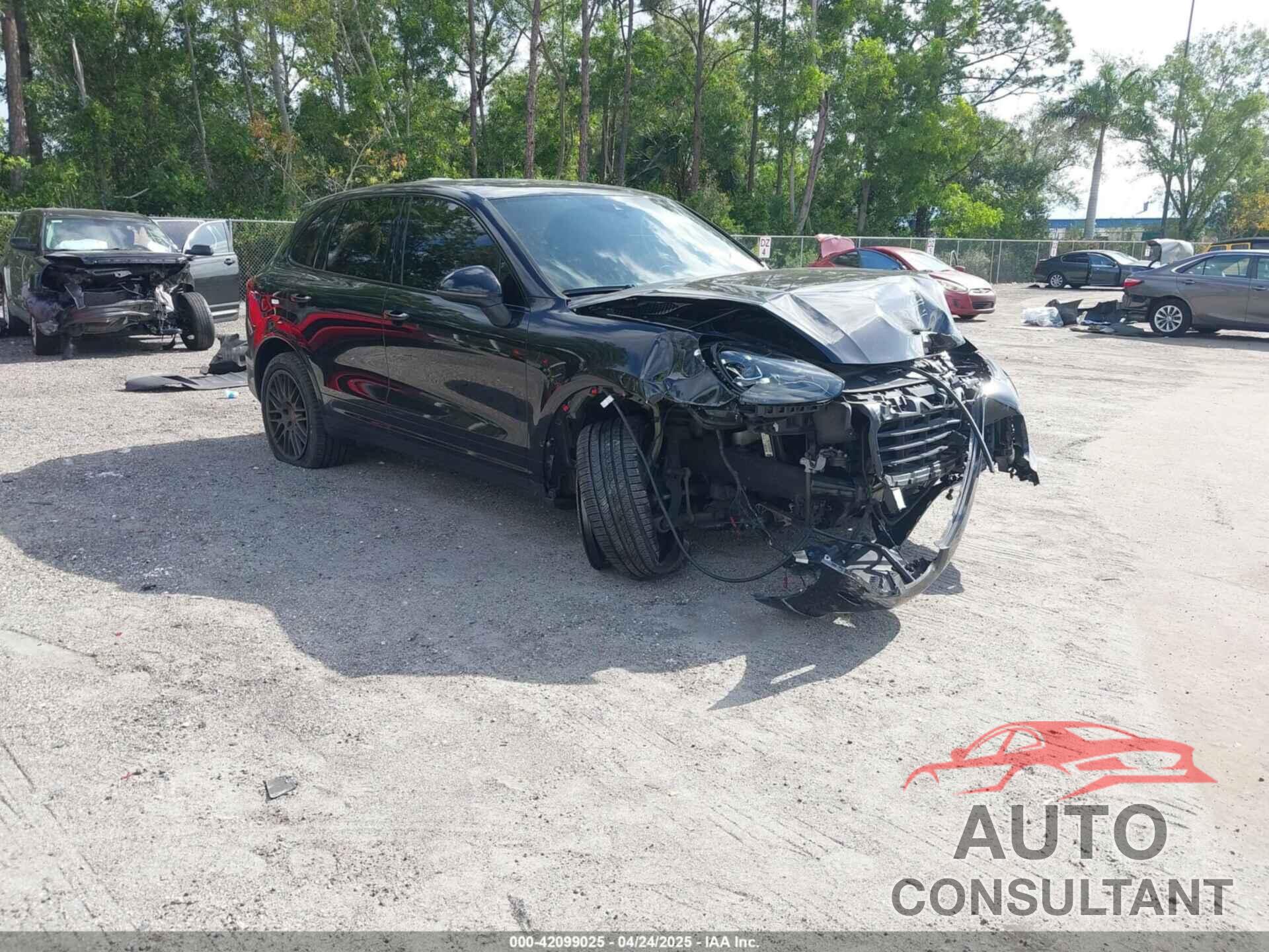 PORSCHE CAYENNE 2017 - WP1AA2A28HKA86217