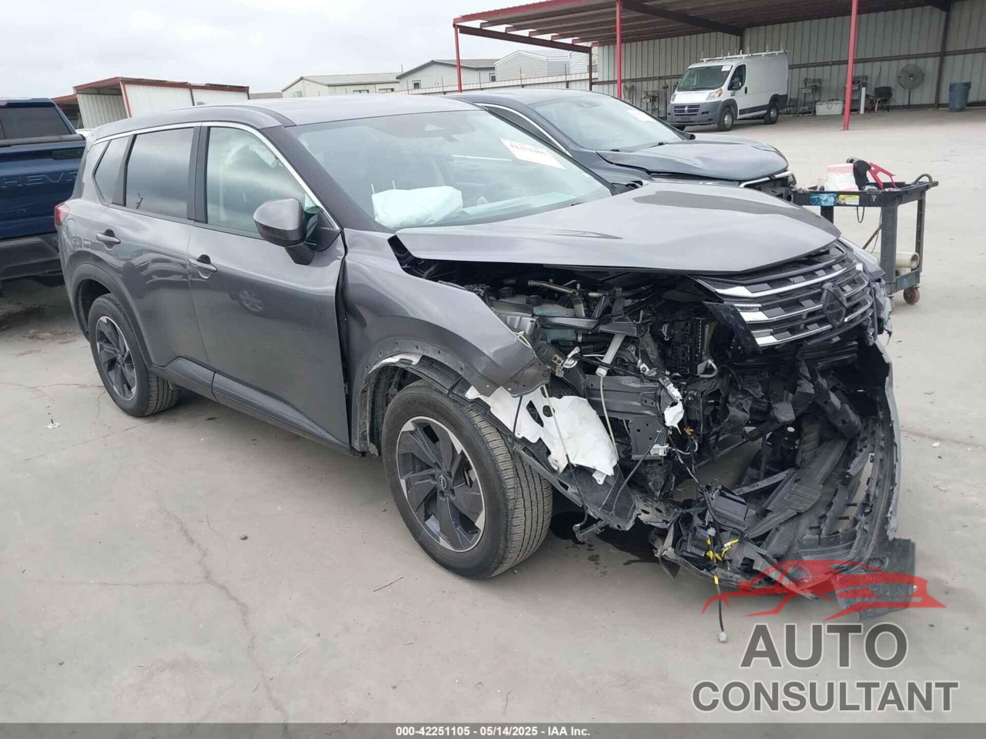 NISSAN ROGUE 2024 - 5N1BT3BA5RC675079