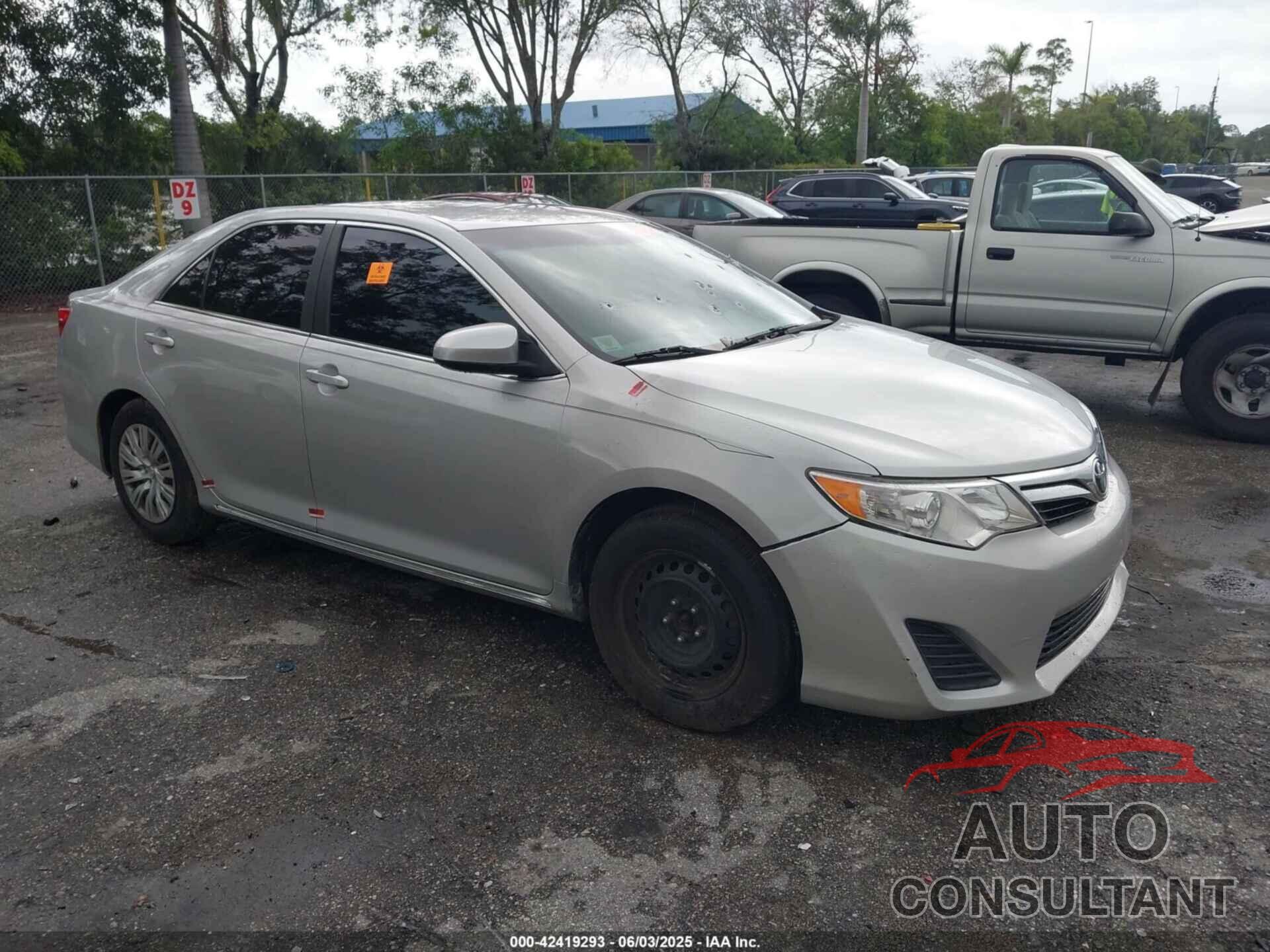 TOYOTA CAMRY 2012 - 4T1BF1FK3CU047697