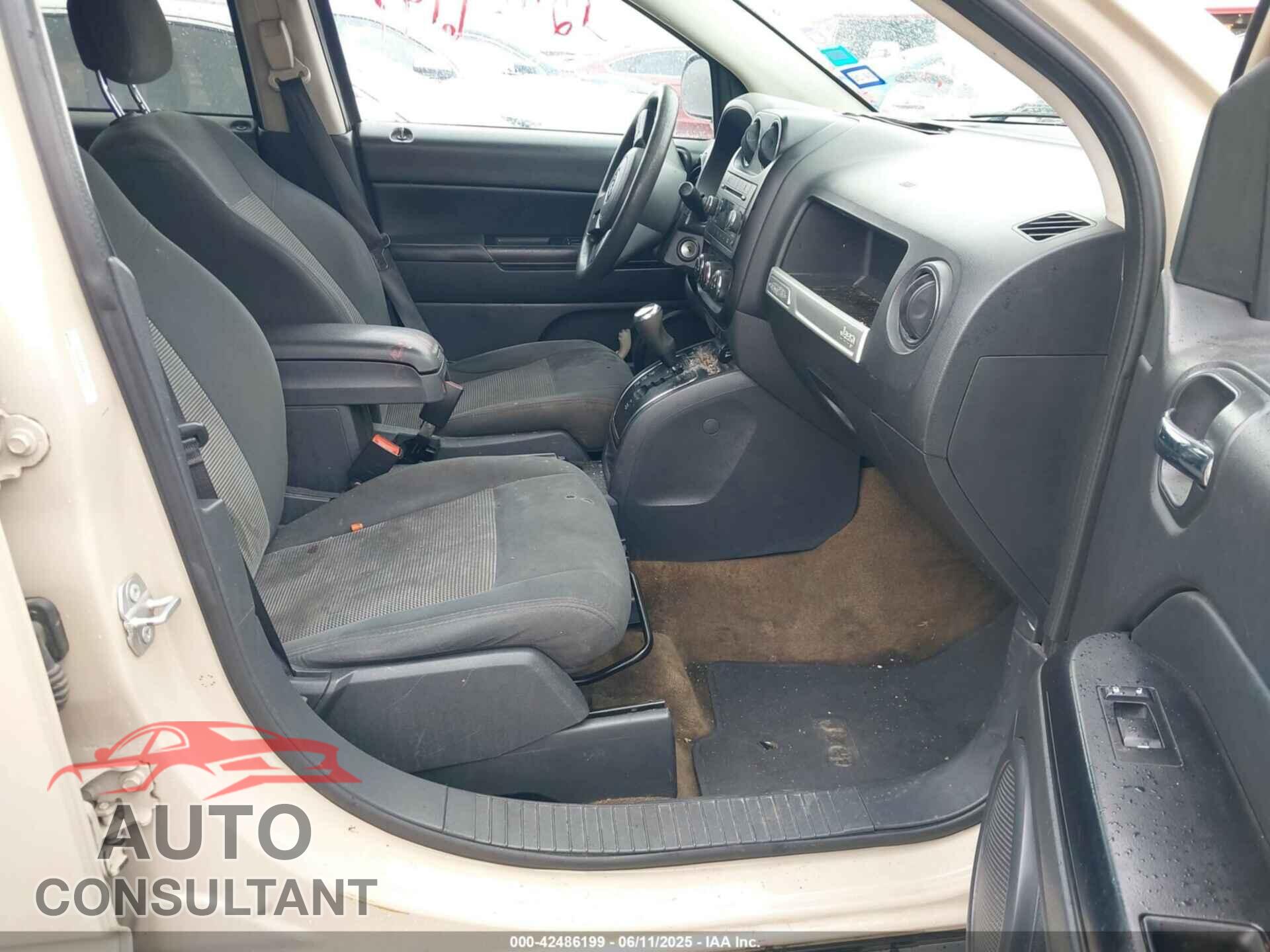 JEEP COMPASS 2017 - 1C4NJCBA0HD123716