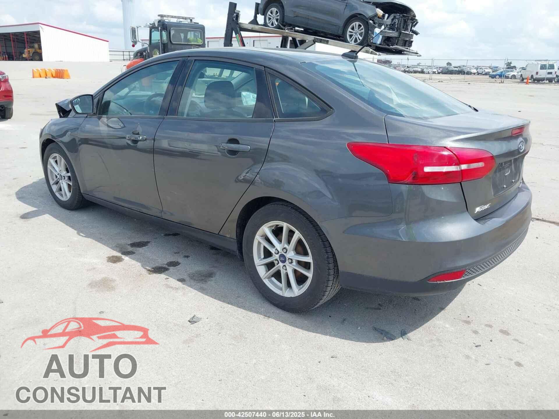 FORD FOCUS 2015 - 1FADP3F23FL313998