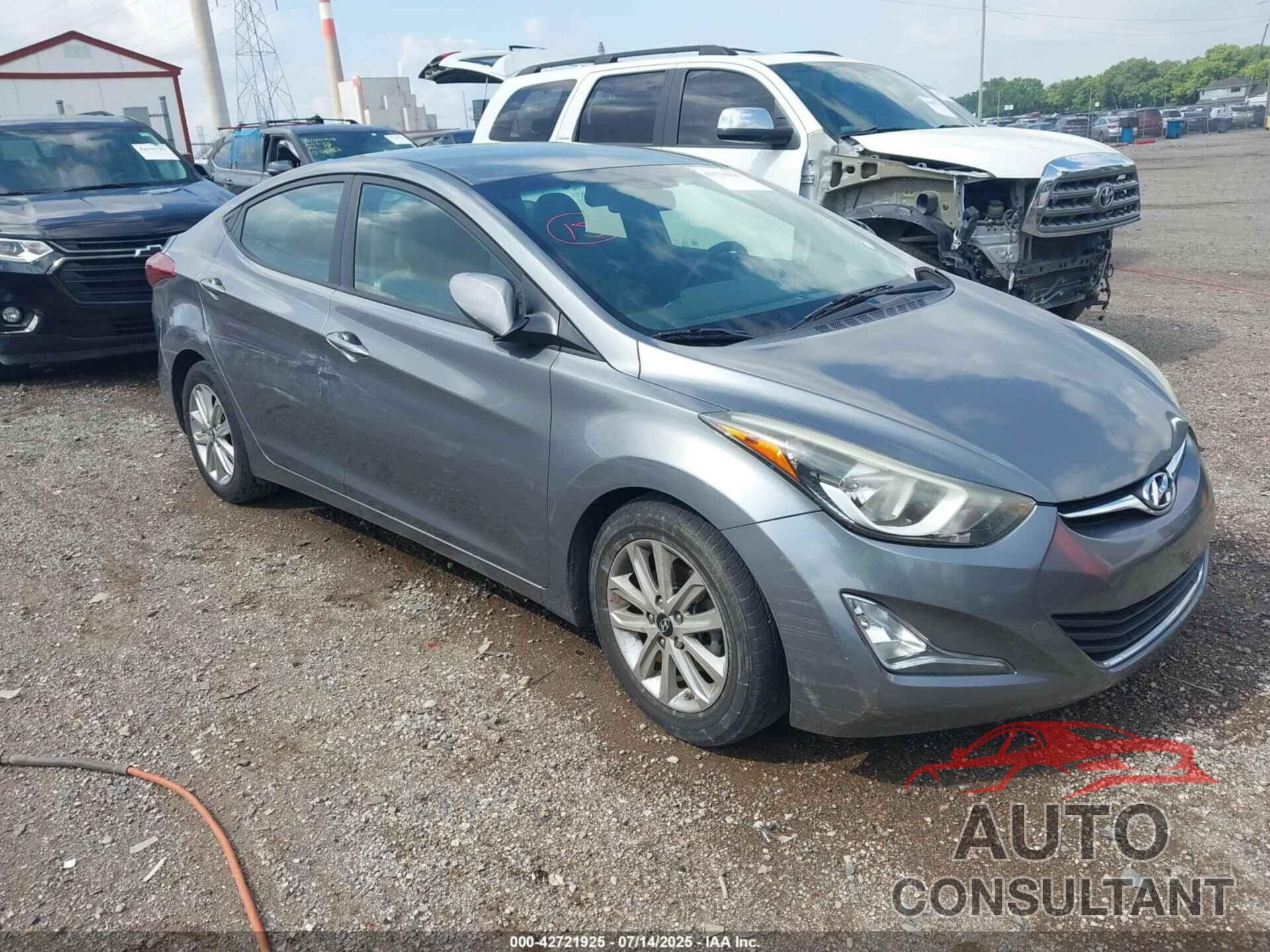 HYUNDAI ELANTRA 2016 - KMHDH4AE5GU621843