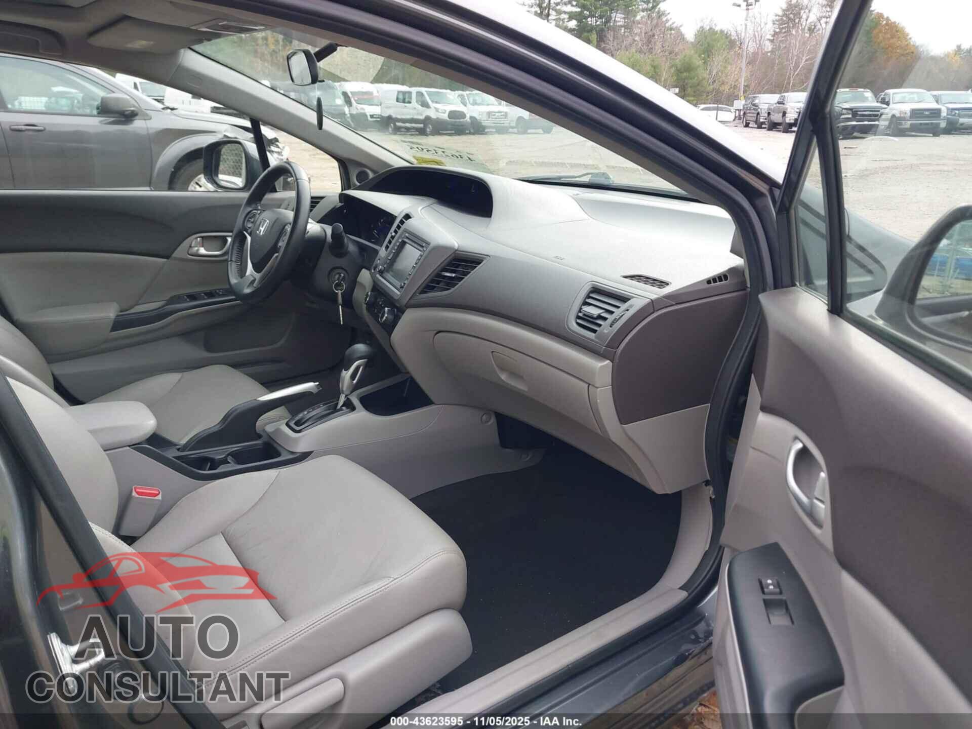 HONDA CIVIC 2012 - 2HGFB2F9XCH549650