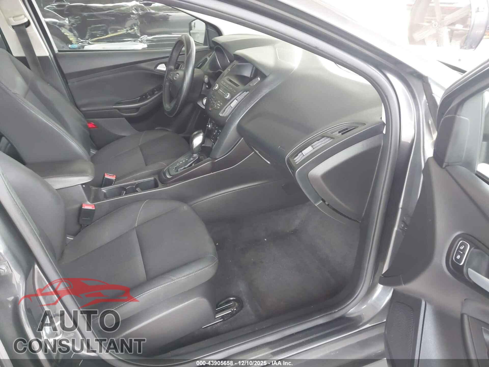 FORD FOCUS 2017 - 1FADP3F2XHL252099