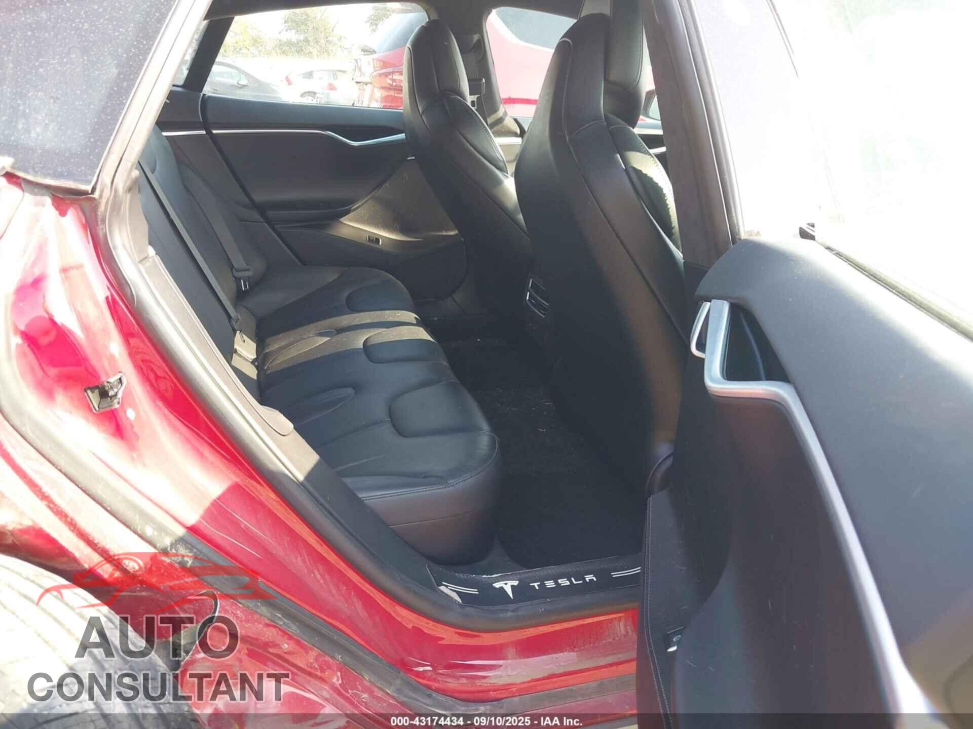 TESLA MODEL S 2017 - 5YJSA1E26HF194780