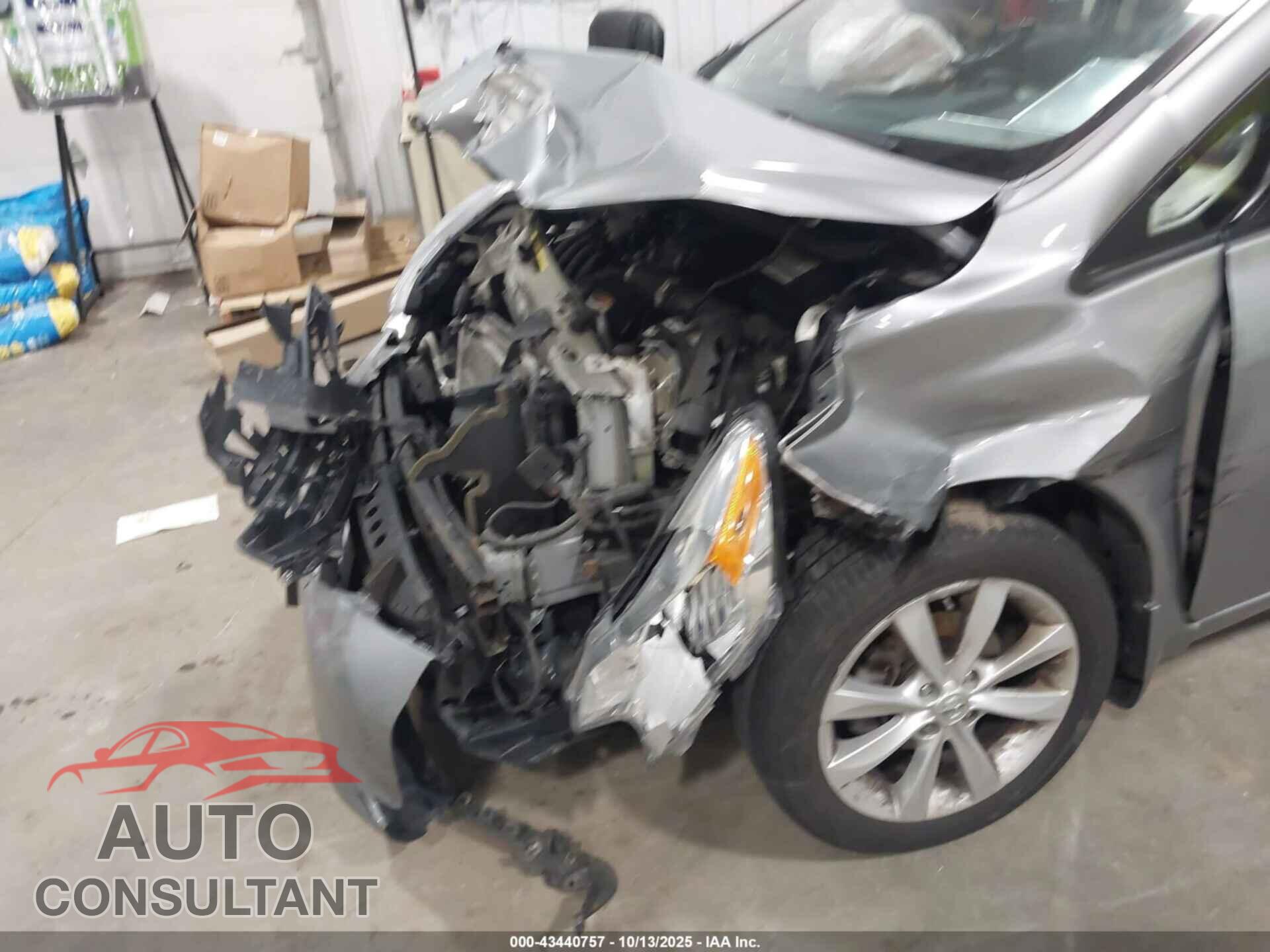 NISSAN VERSA NOTE 2015 - 3N1CE2CP3FL424970