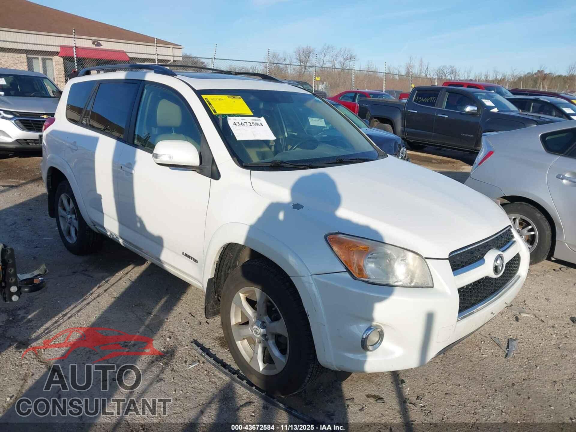 TOYOTA RAV4 2012 - 2T3DF4DV2CW237876