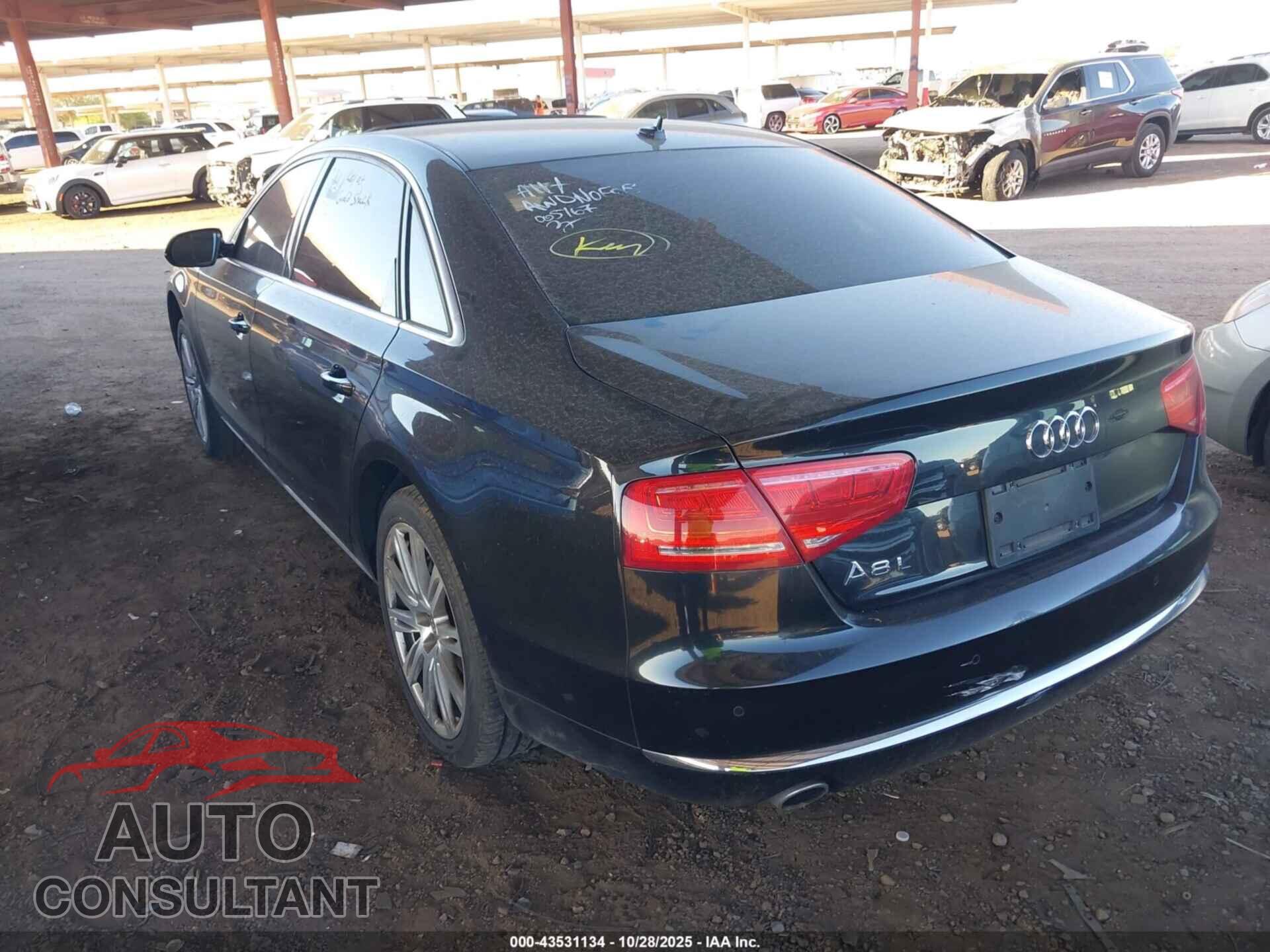 AUDI A8 L 2013 - WAURGAFD3DN005167
