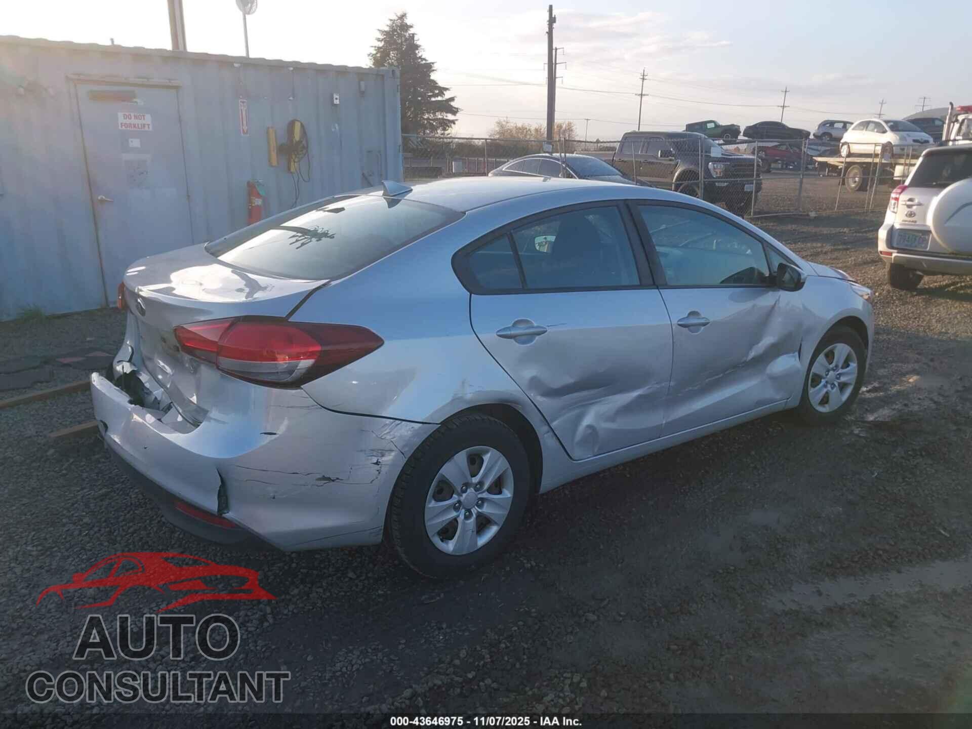 KIA FORTE 2017 - 3KPFK4A72HE094960