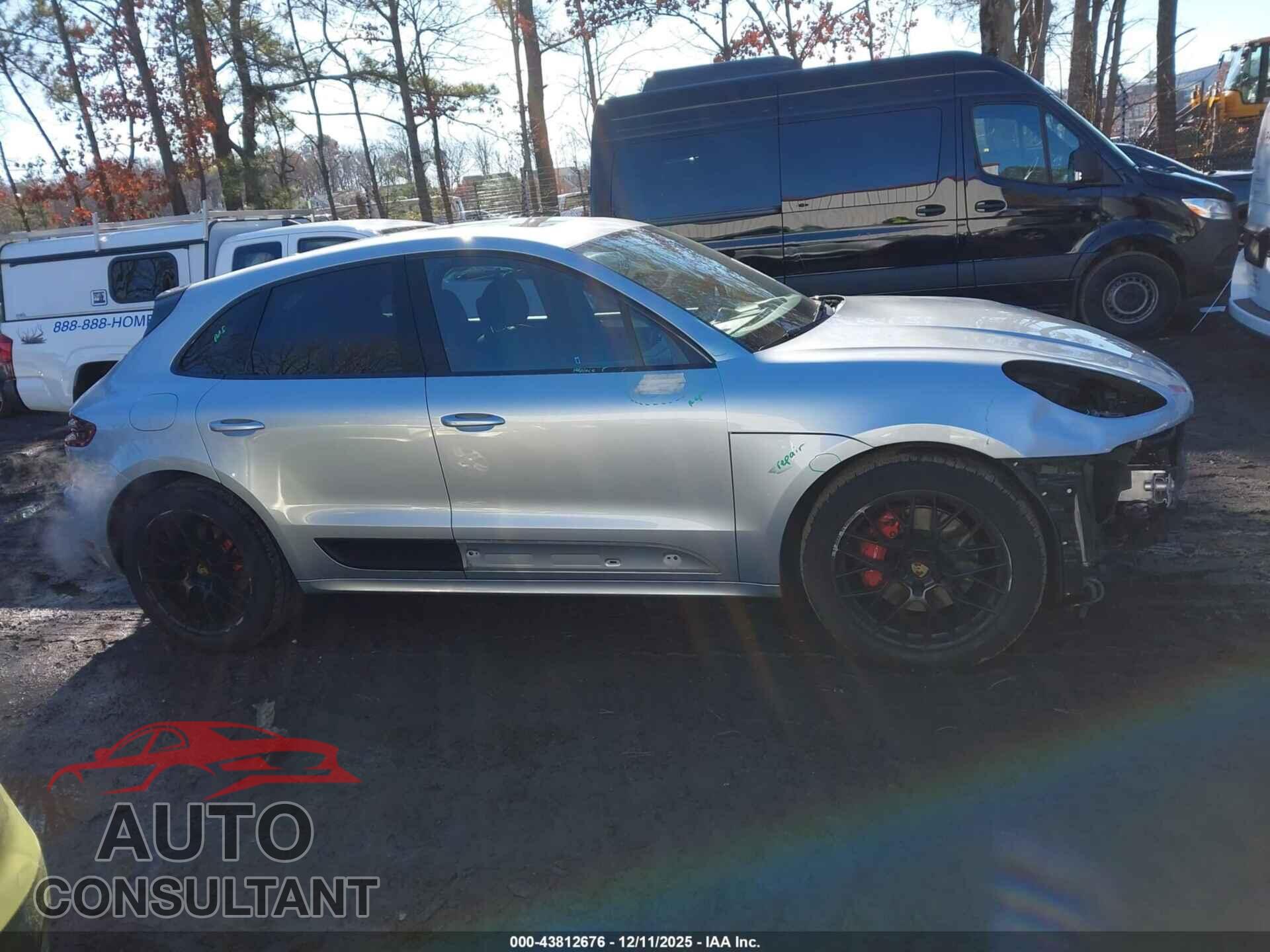 PORSCHE MACAN 2017 - WP1AG2A51HLB55882