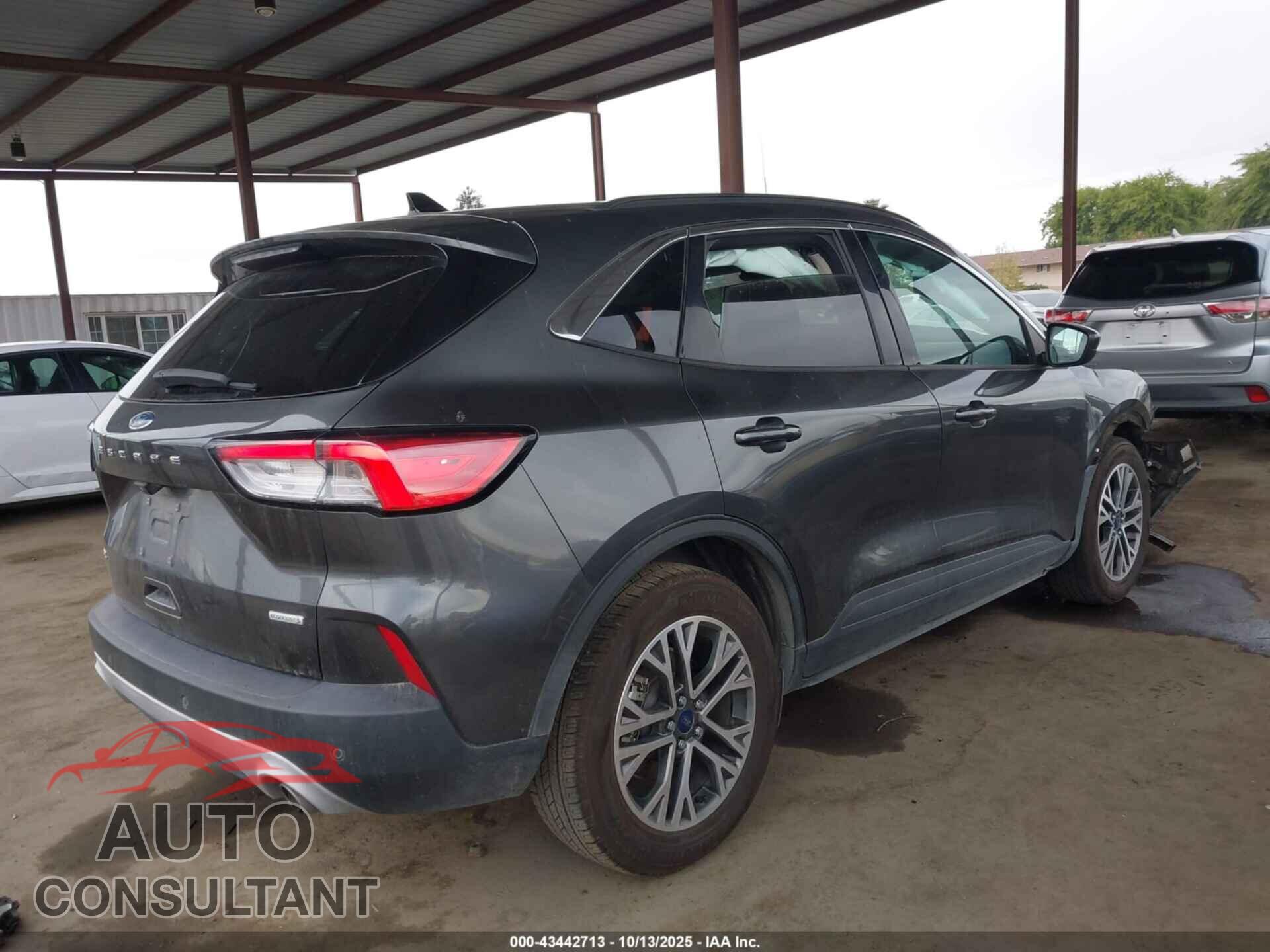 FORD ESCAPE 2020 - 1FMCU0H67LUA79542