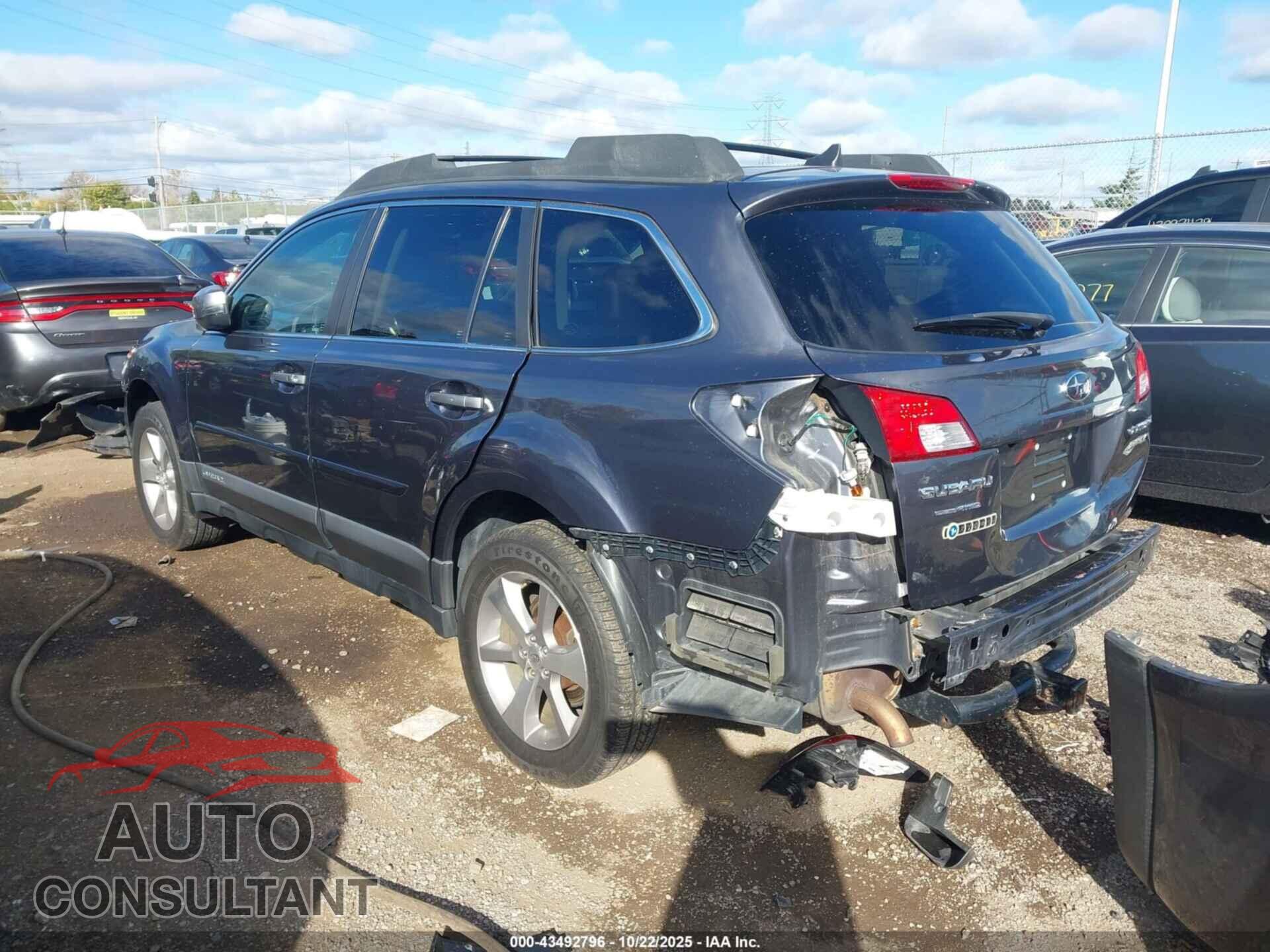 SUBARU OUTBACK 2014 - 4S4BRBPC3E3207459