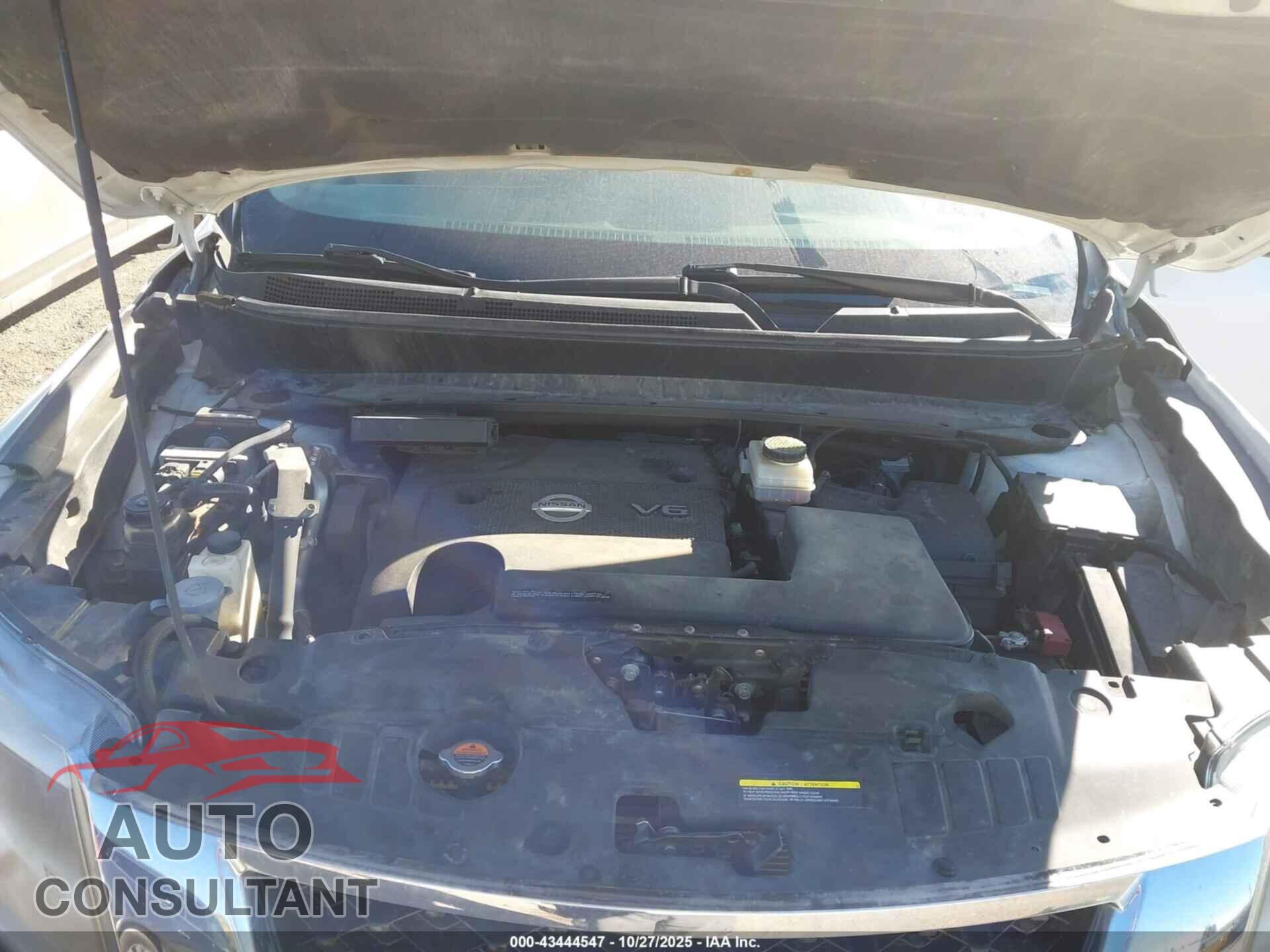 NISSAN PATHFINDER 2013 - 5N1AR2MM1DC636414