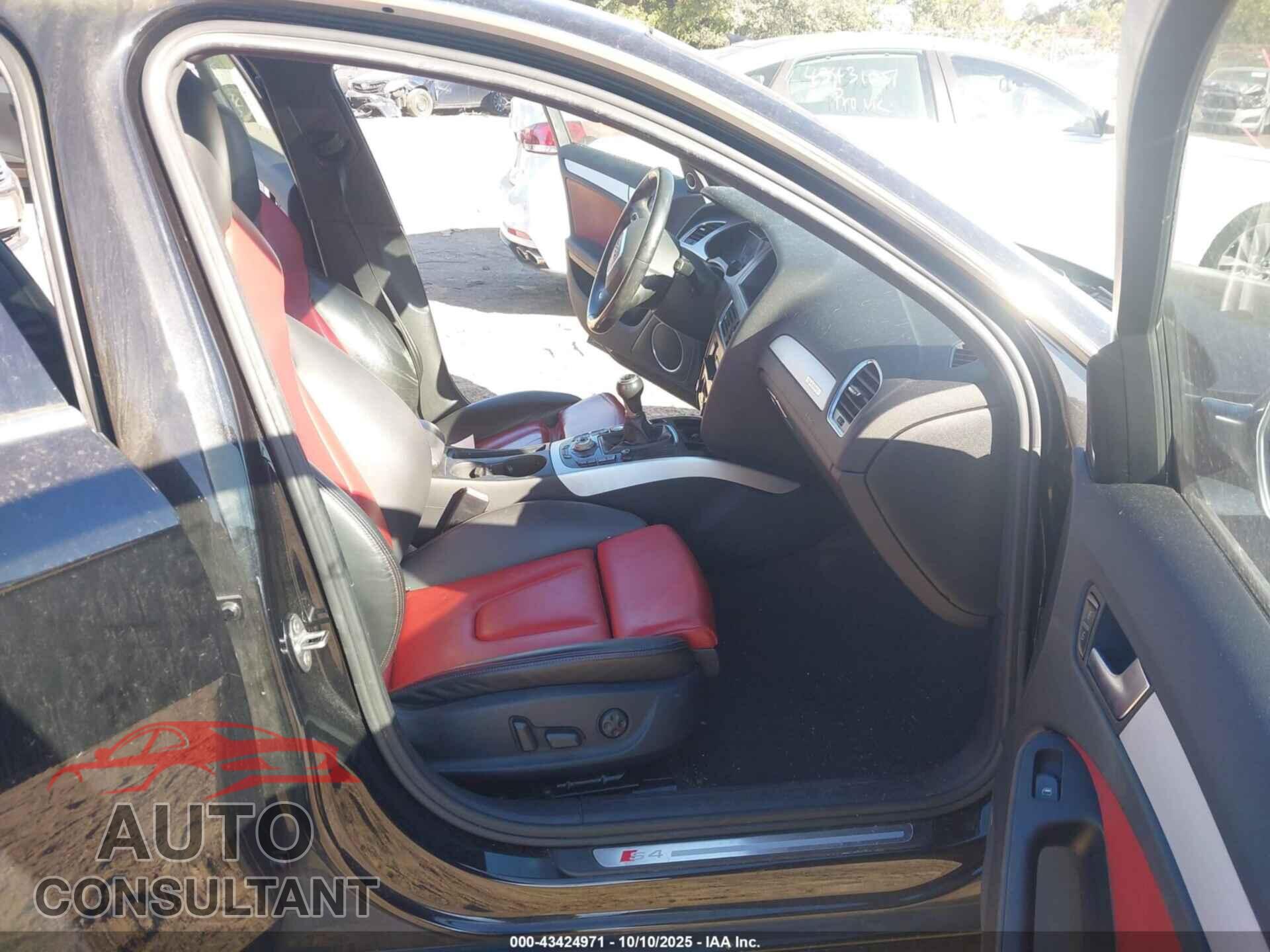 AUDI S4 2012 - WAUDGAFL4CA112204