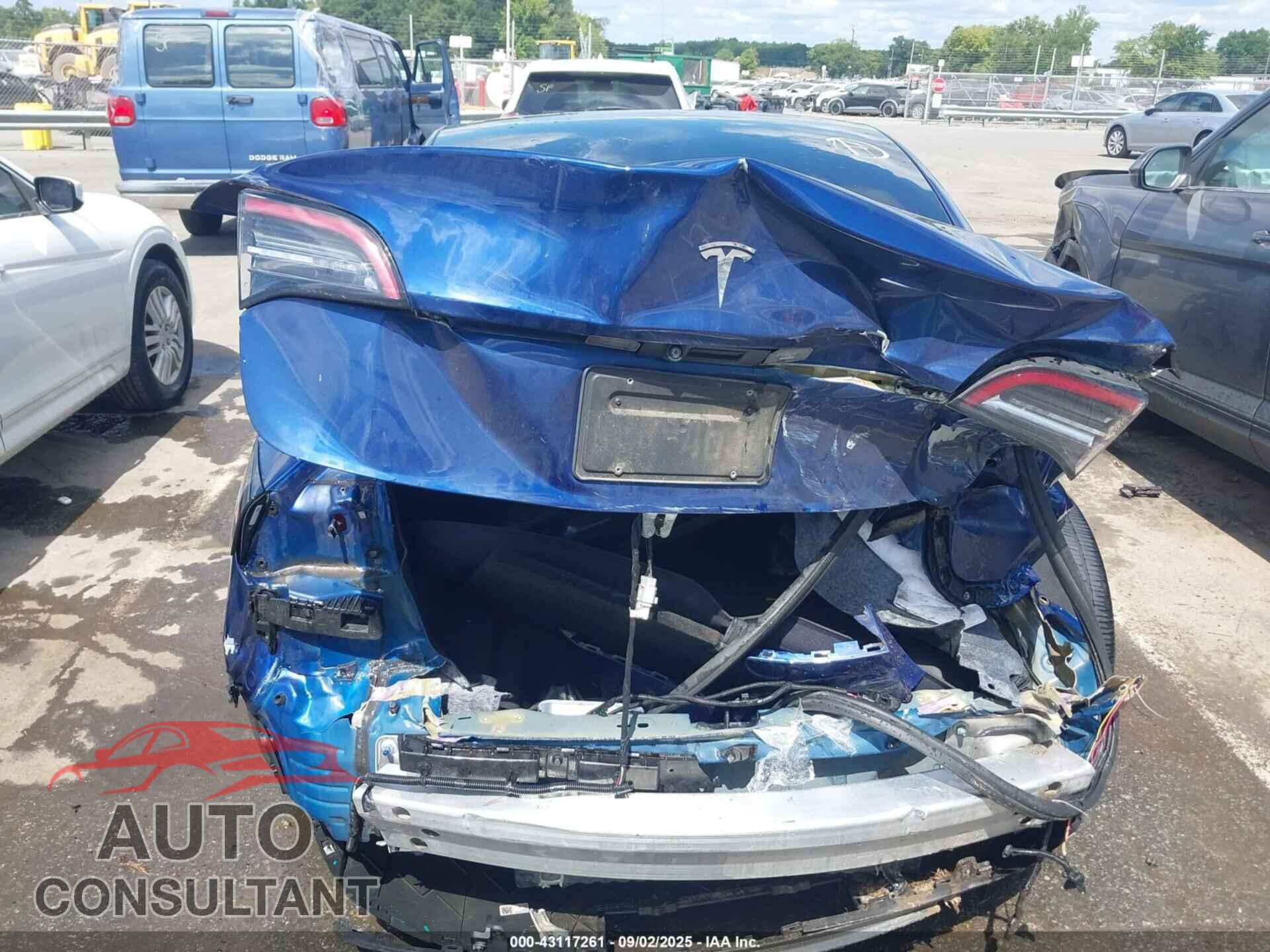 TESLA MODEL 3 2019 - 5YJ3E1EA5KF422825