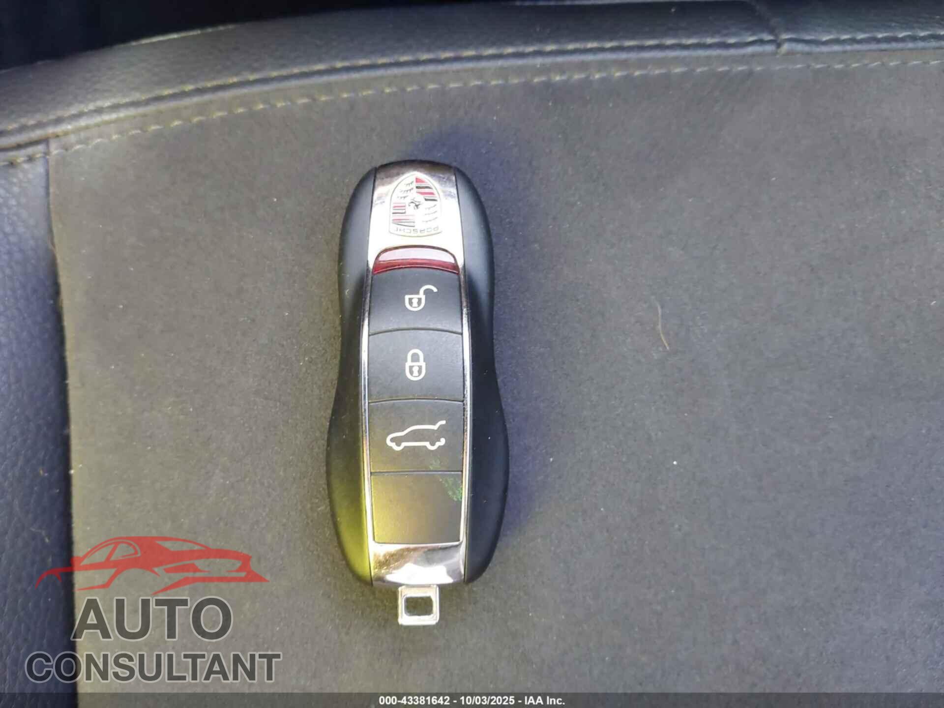 PORSCHE MACAN 2017 - WP1AA2A50HLB82637