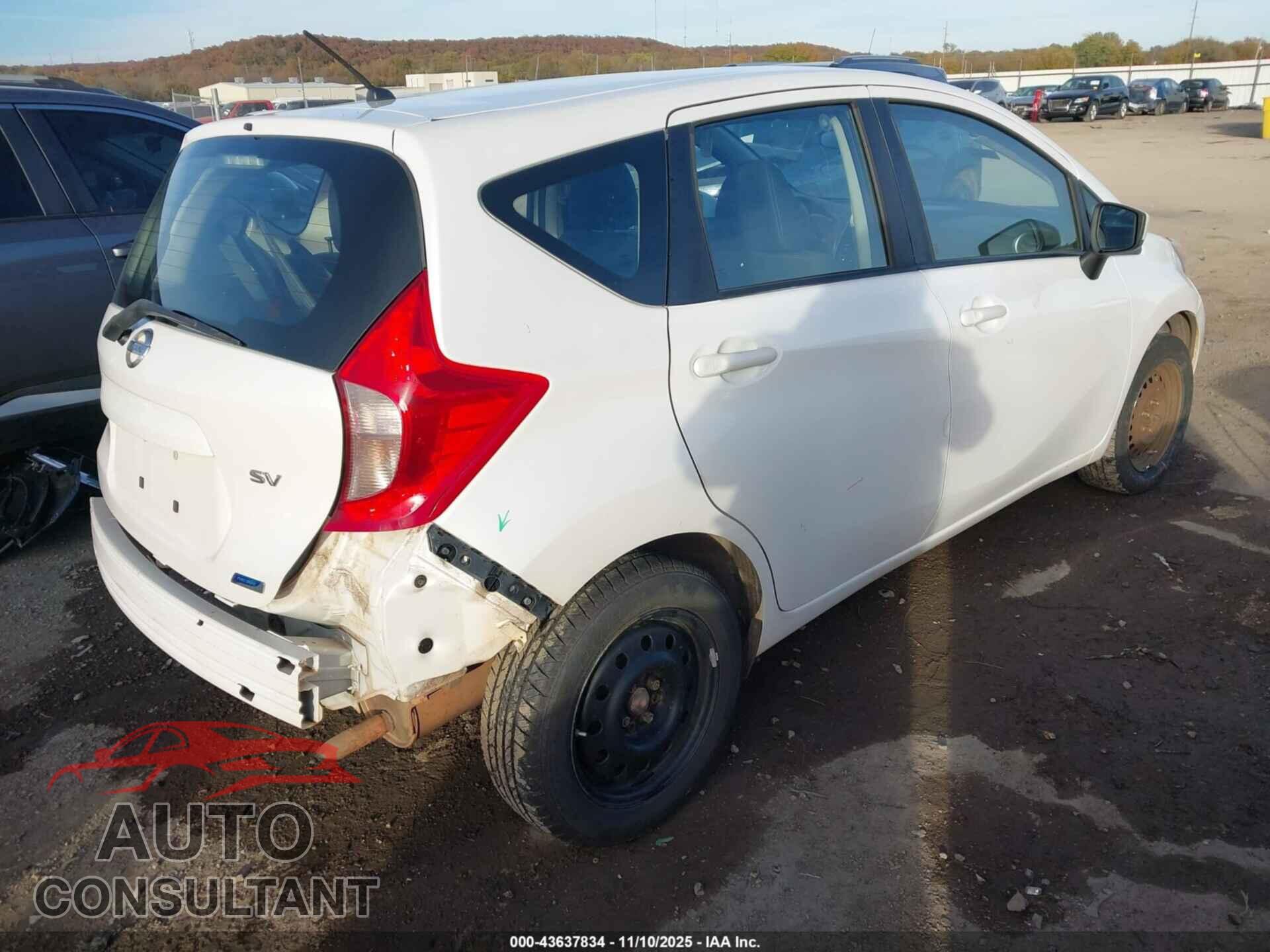 NISSAN VERSA NOTE 2015 - 3N1CE2CP2FL376622