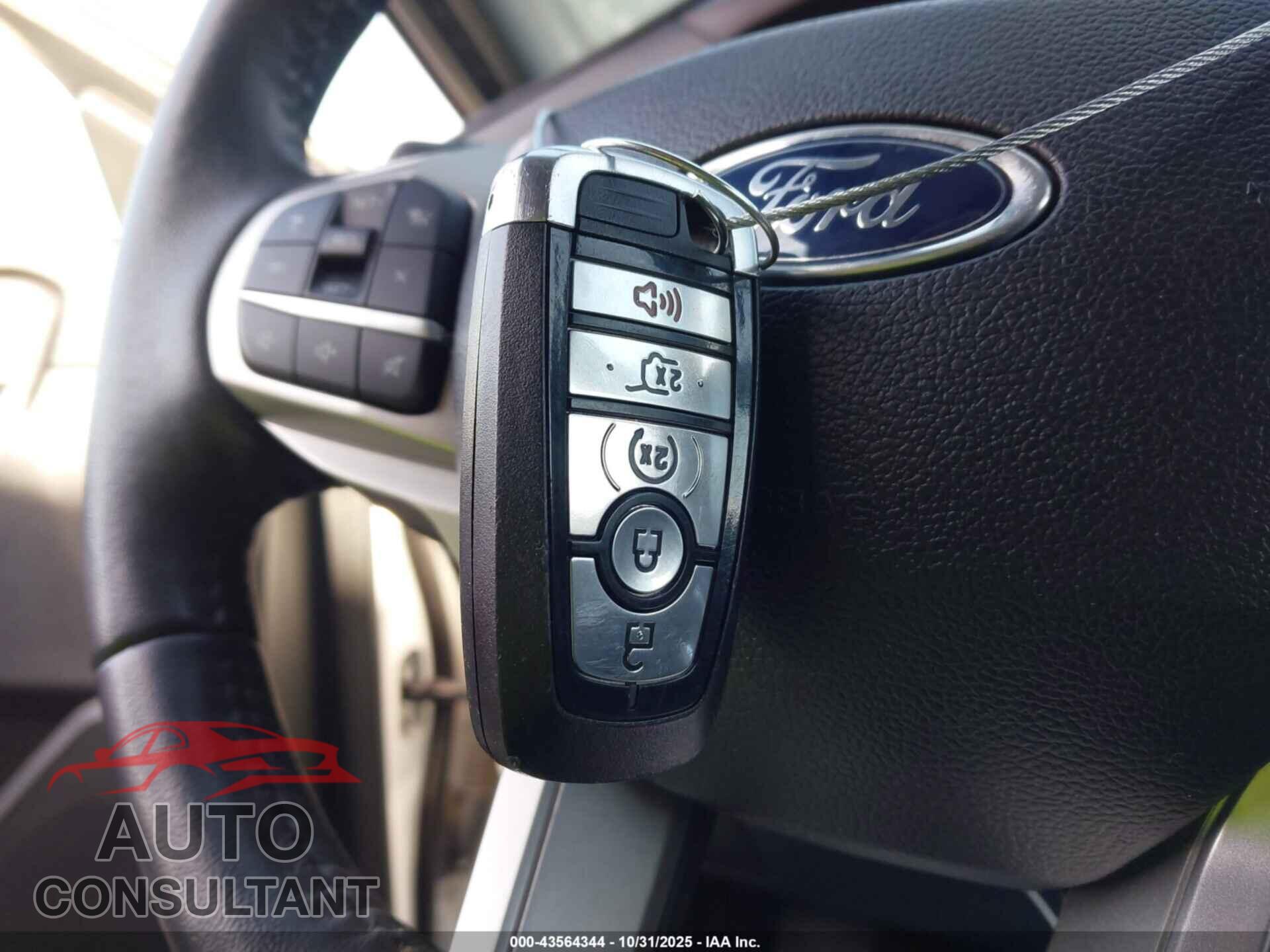 FORD EXPLORER 2023 - 1FMSK8FH5PGB24731
