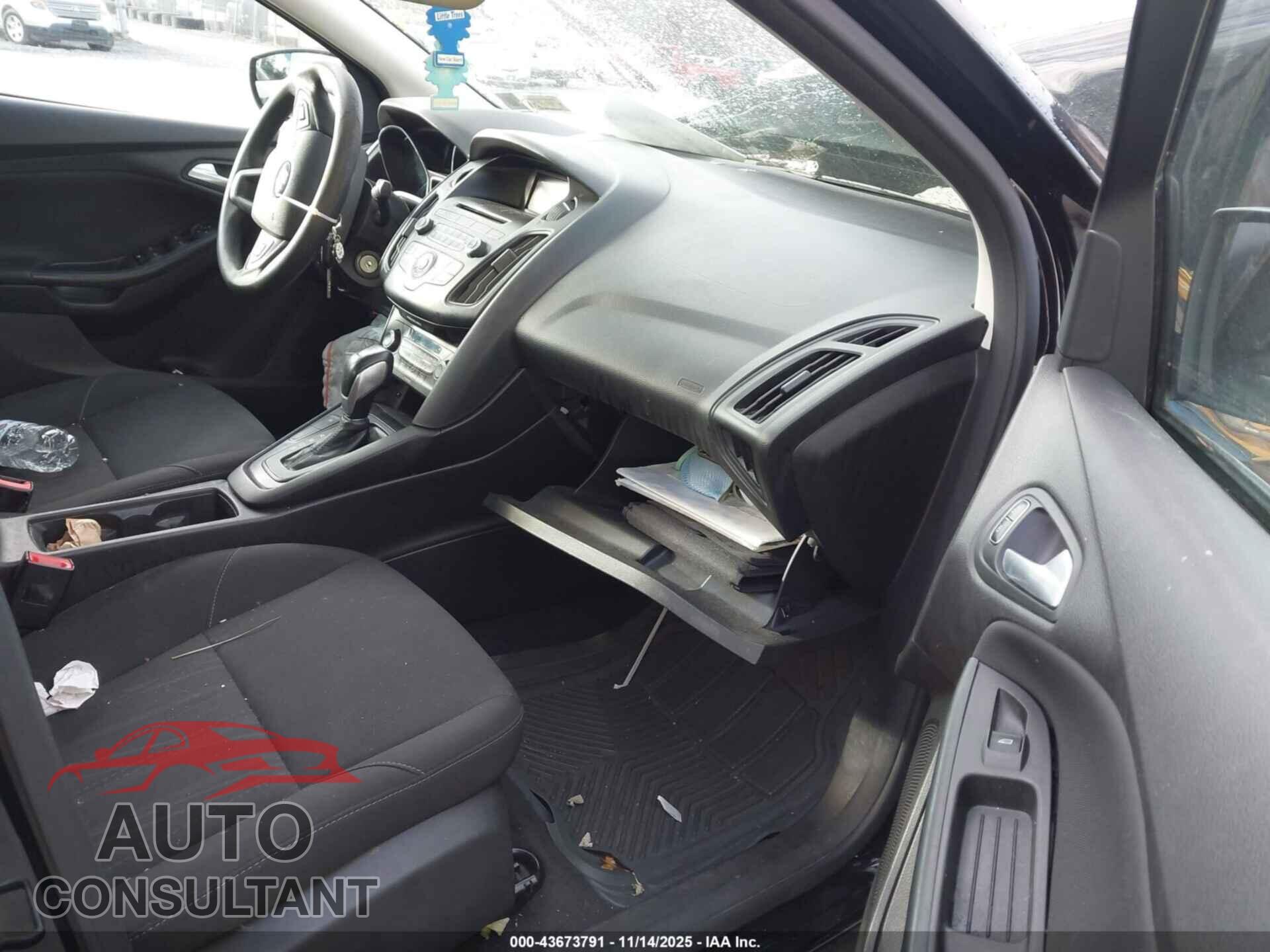 FORD FOCUS 2016 - 1FADP3FE8GL273476