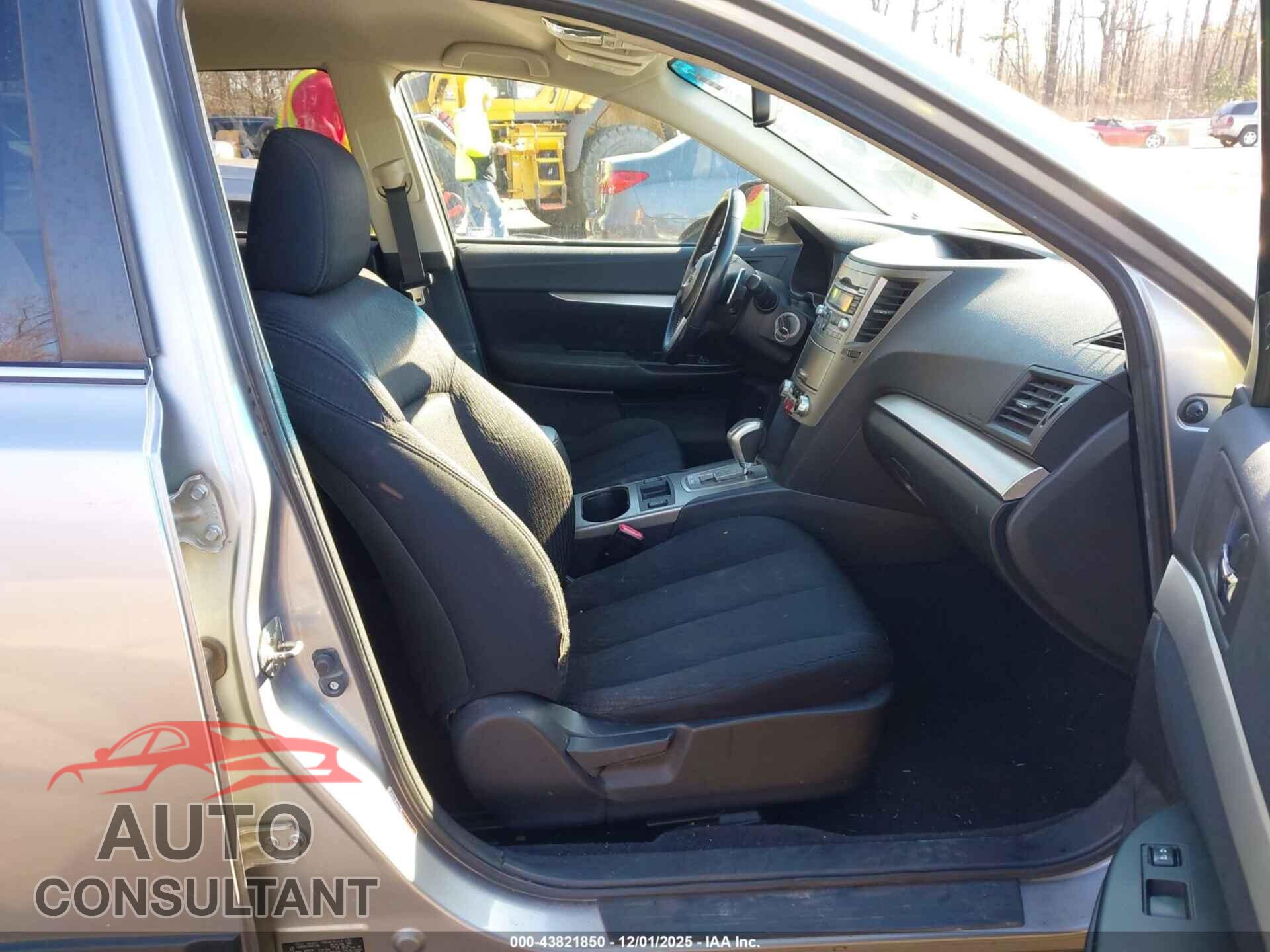 SUBARU OUTBACK 2010 - 4S4BRBCC7A3371152