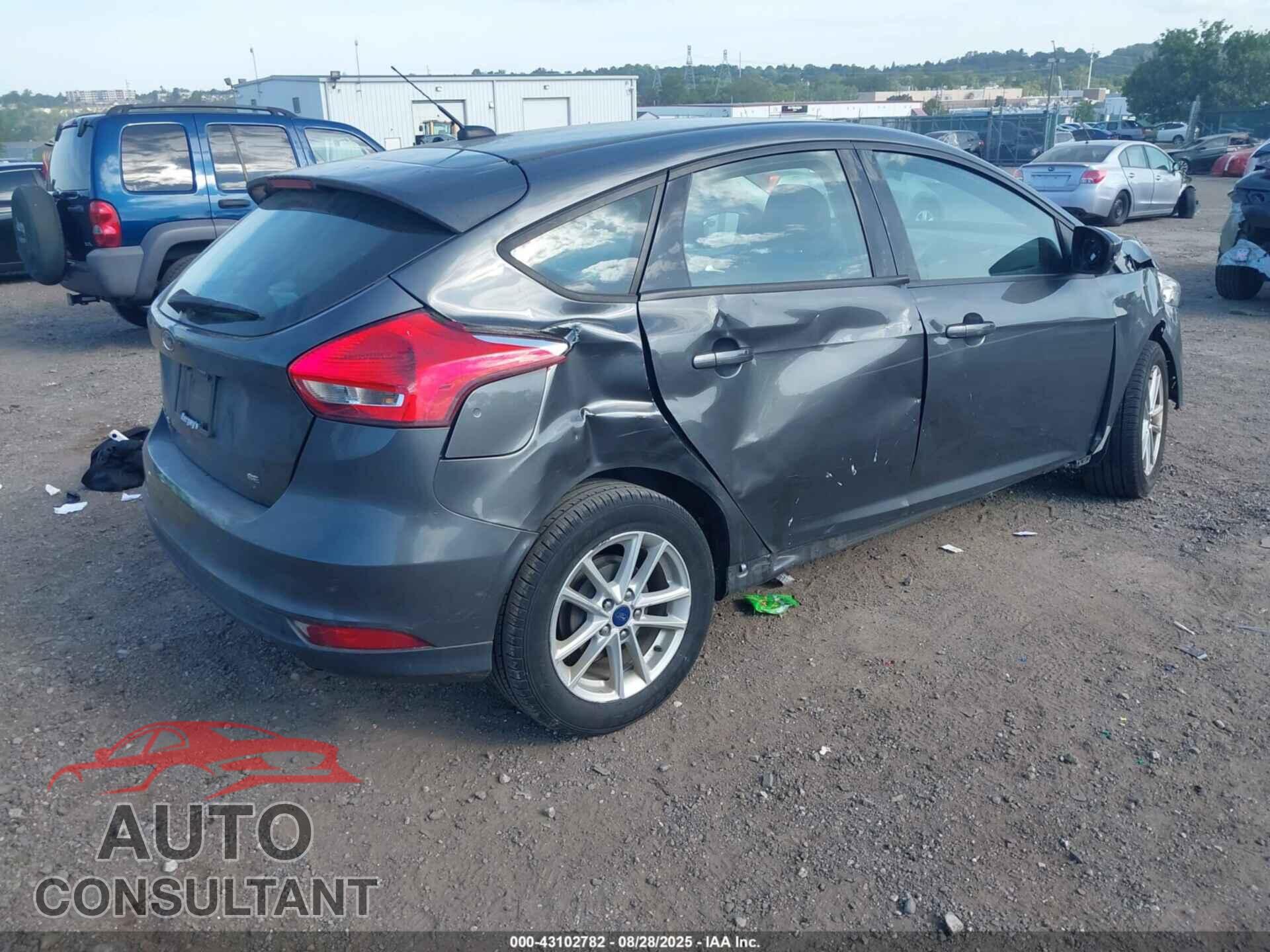 FORD FOCUS 2017 - 1FADP3K27HL301345