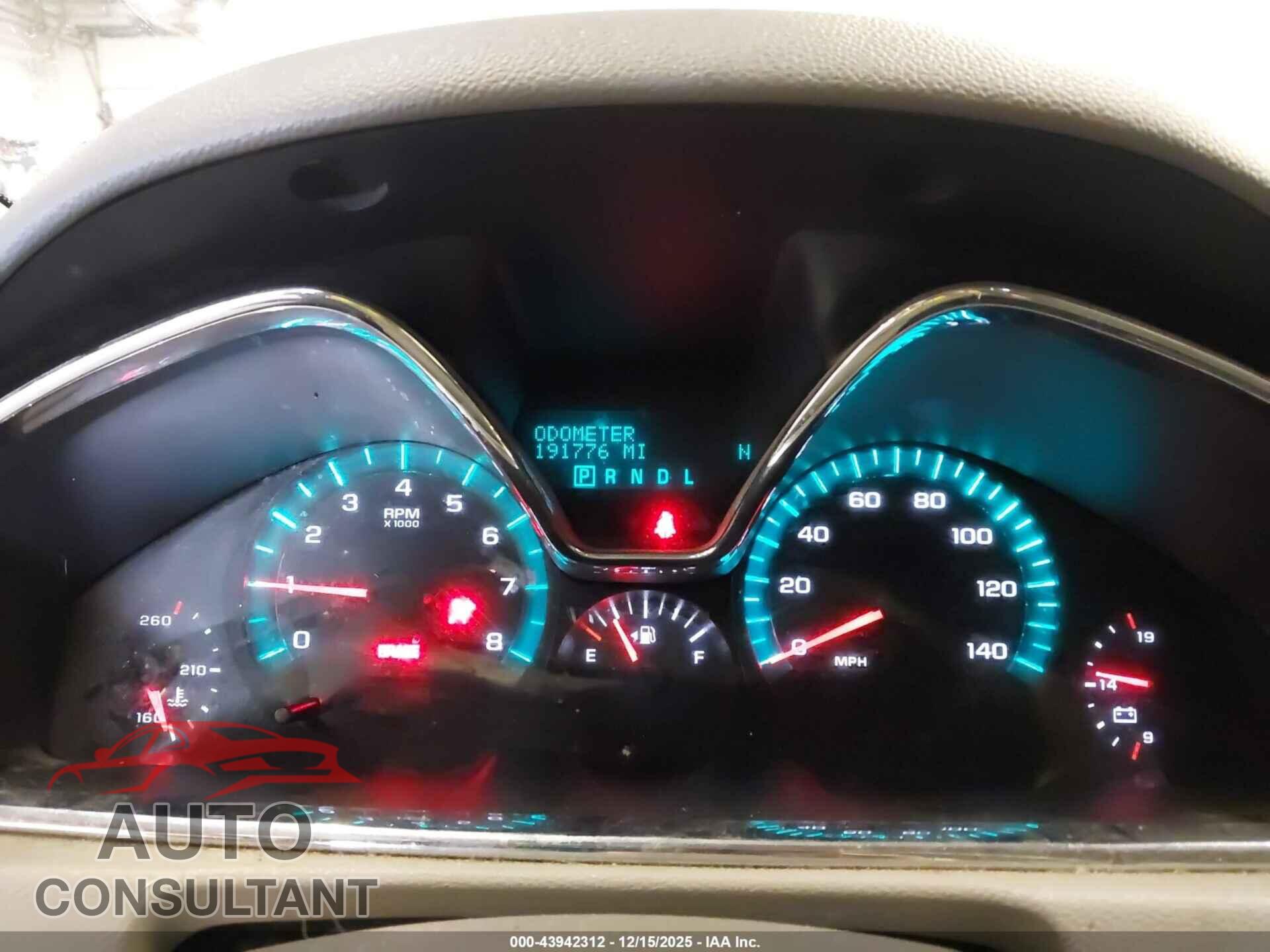 CHEVROLET TRAVERSE 2014 - 1GNKVGKD3EJ310249