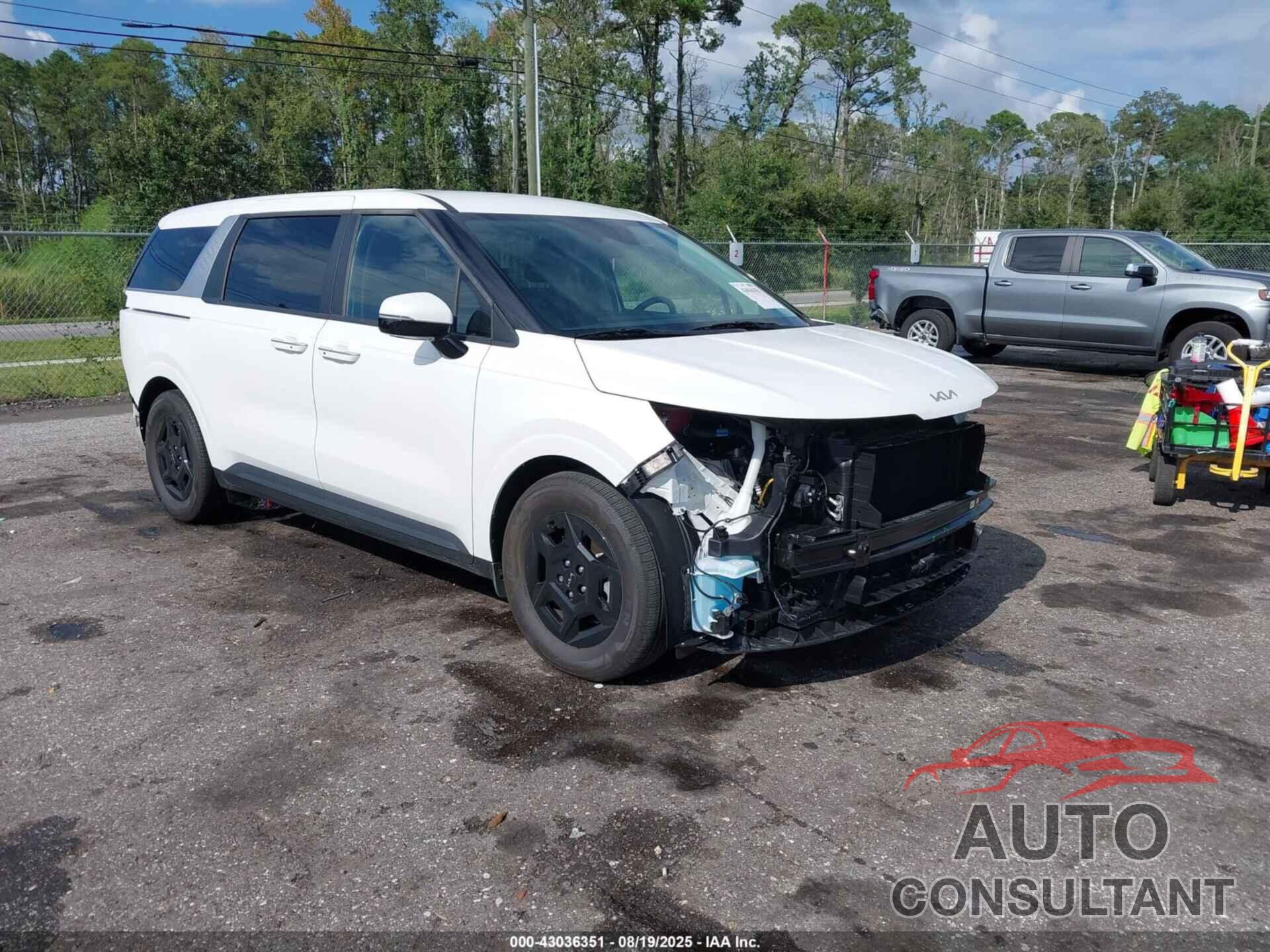 KIA CARNIVAL MPV 2025 - KNDNB5K3XS6532151