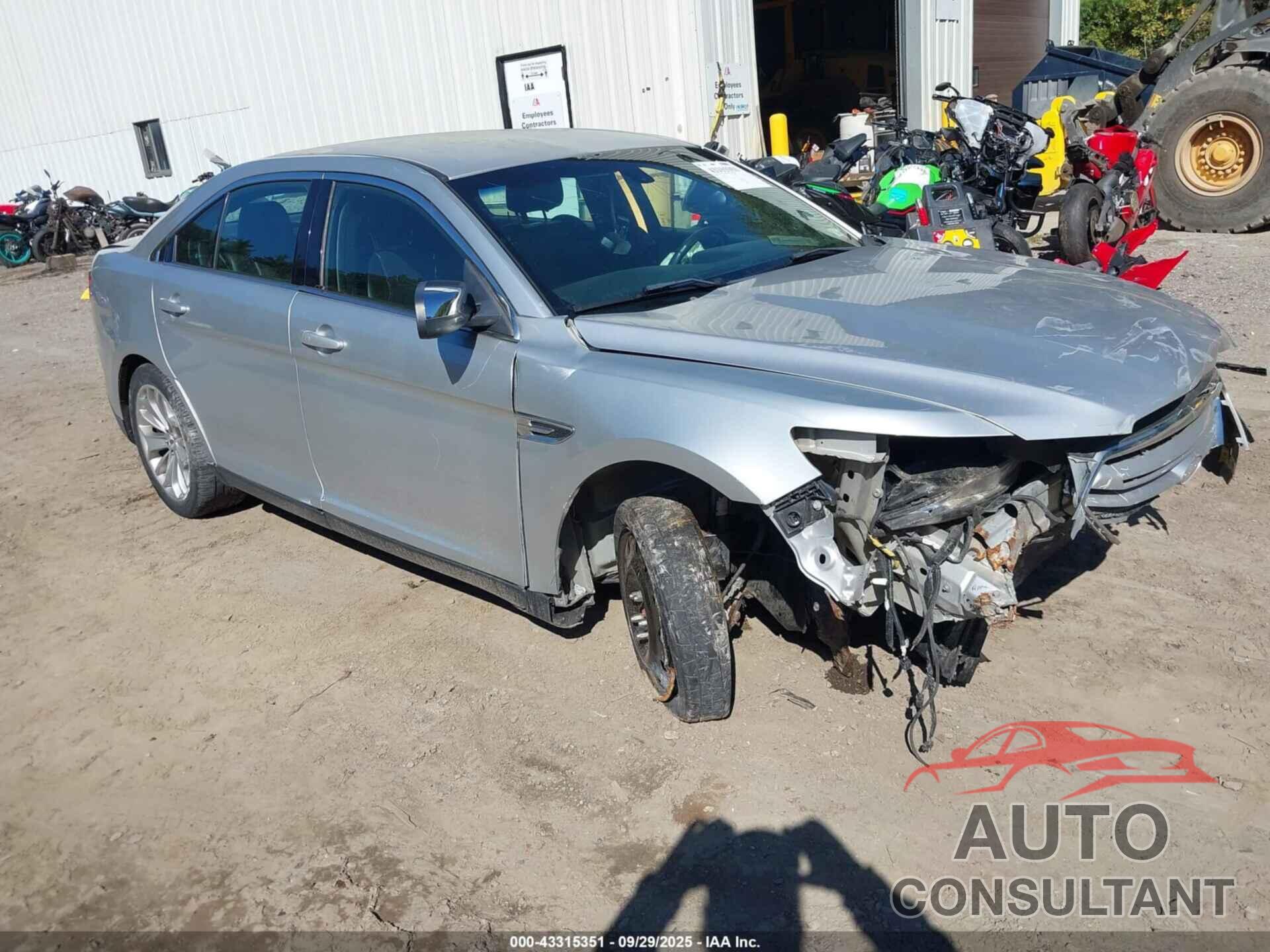 FORD TAURUS 2016 - 1FAHP2F82GG101815