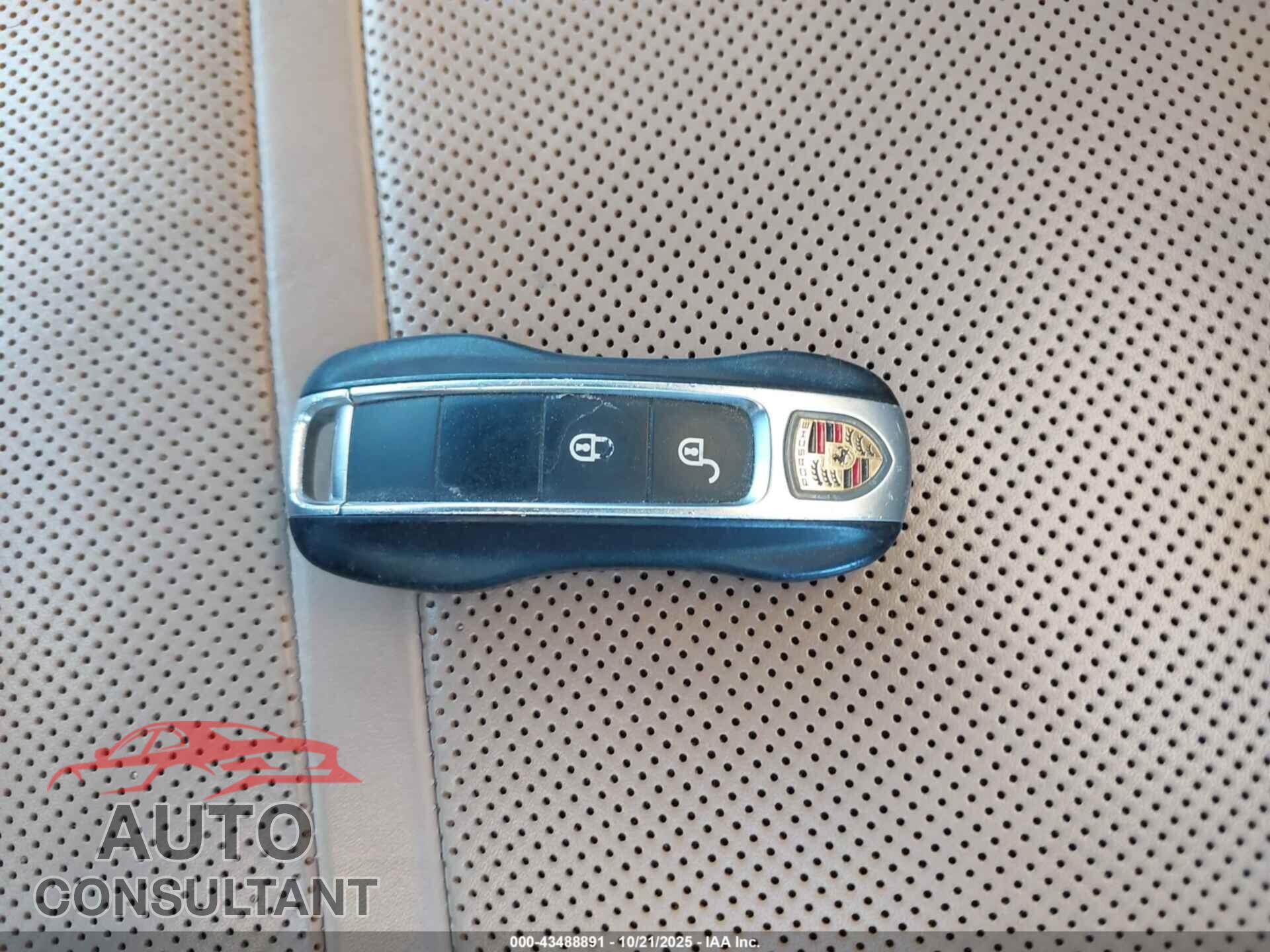 PORSCHE CAYENNE 2019 - WP1AA2AY2KDA04806