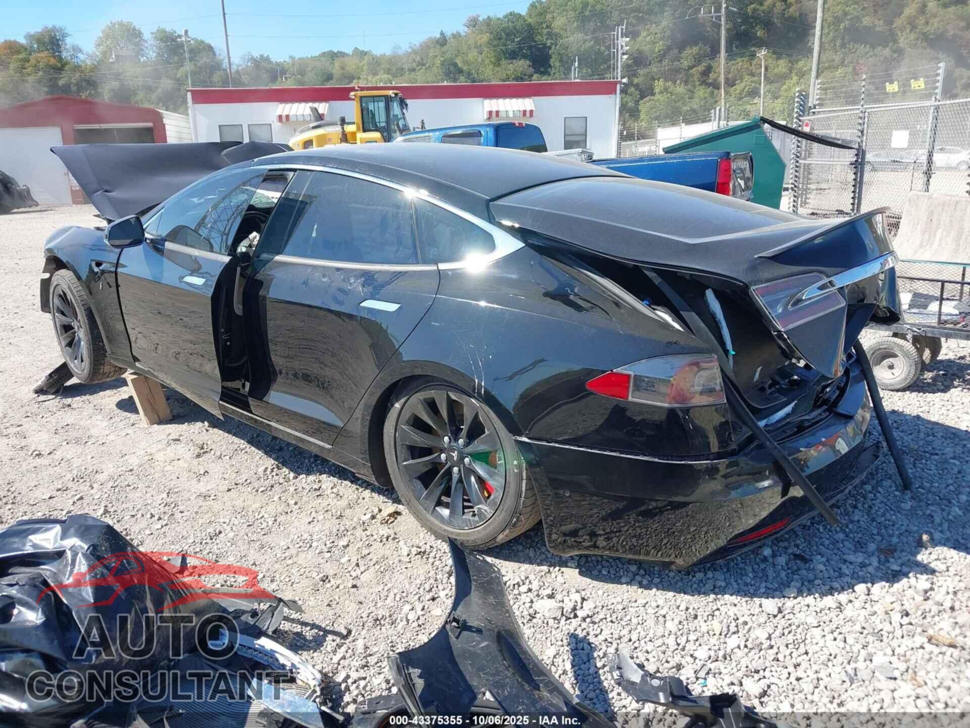 TESLA MODEL S 2020 - 5YJSA1E43LF365852