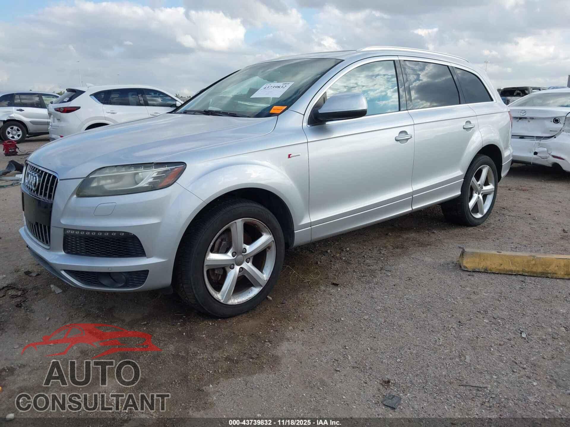 AUDI Q7 2014 - WA1DGAFE2ED007435