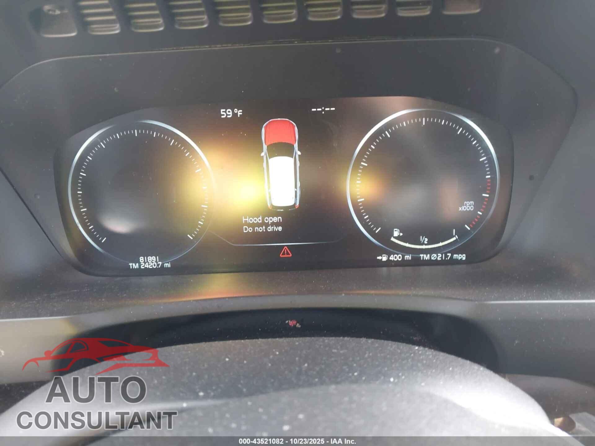 VOLVO XC90 2017 - YV4A22PK4H1128200