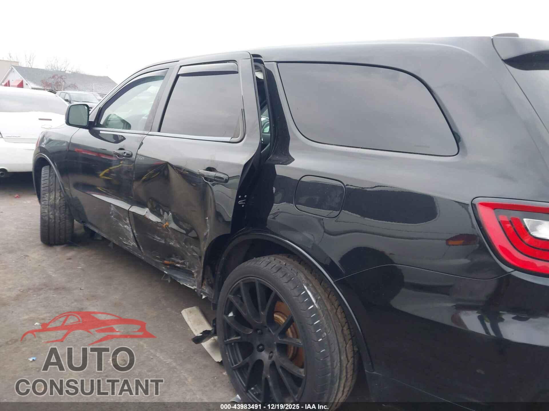 DODGE DURANGO 2018 - 1C4SDJCTXJC283029