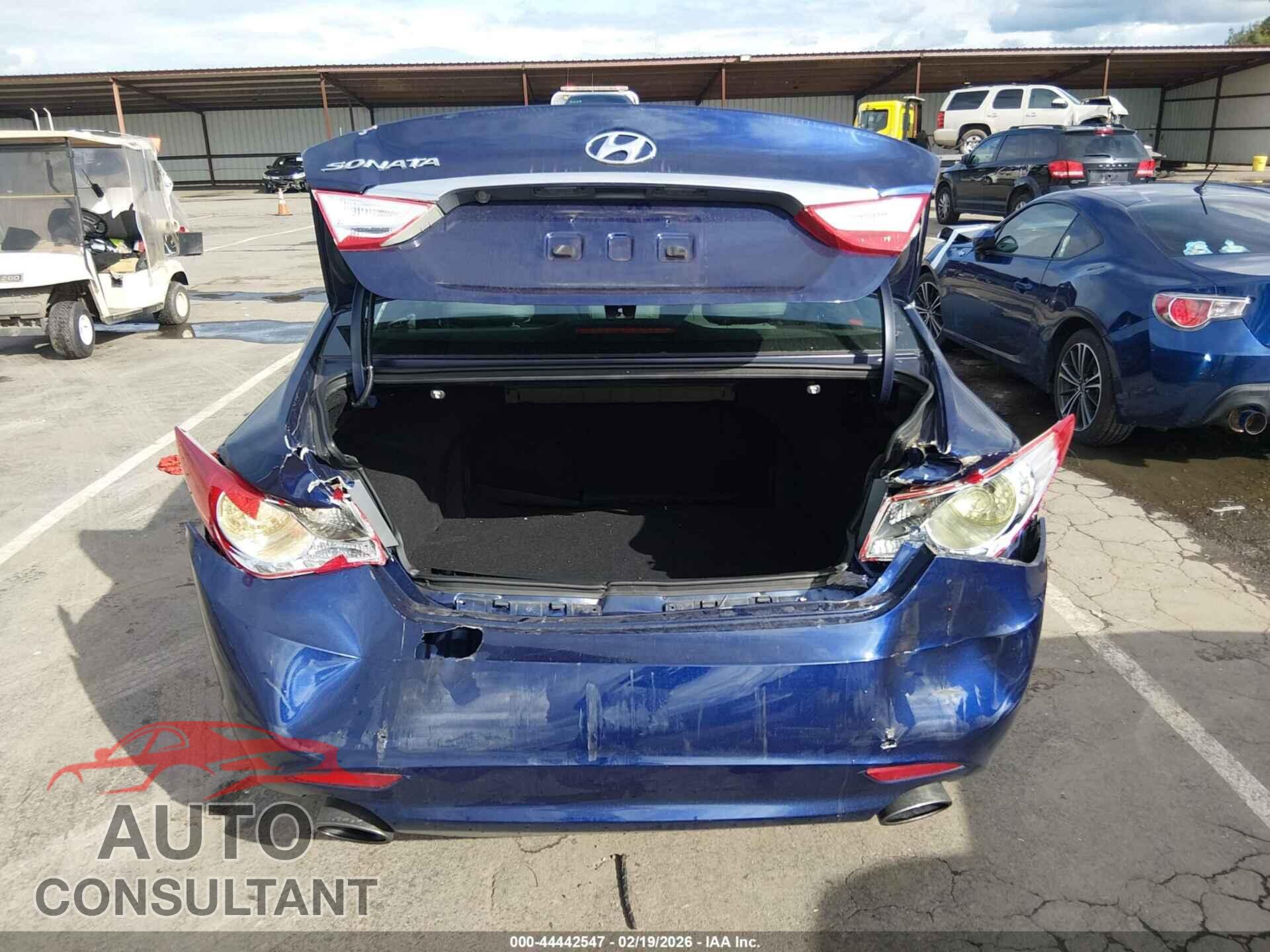 HYUNDAI SONATA 2012 - 5NPEC4AC3CH385607