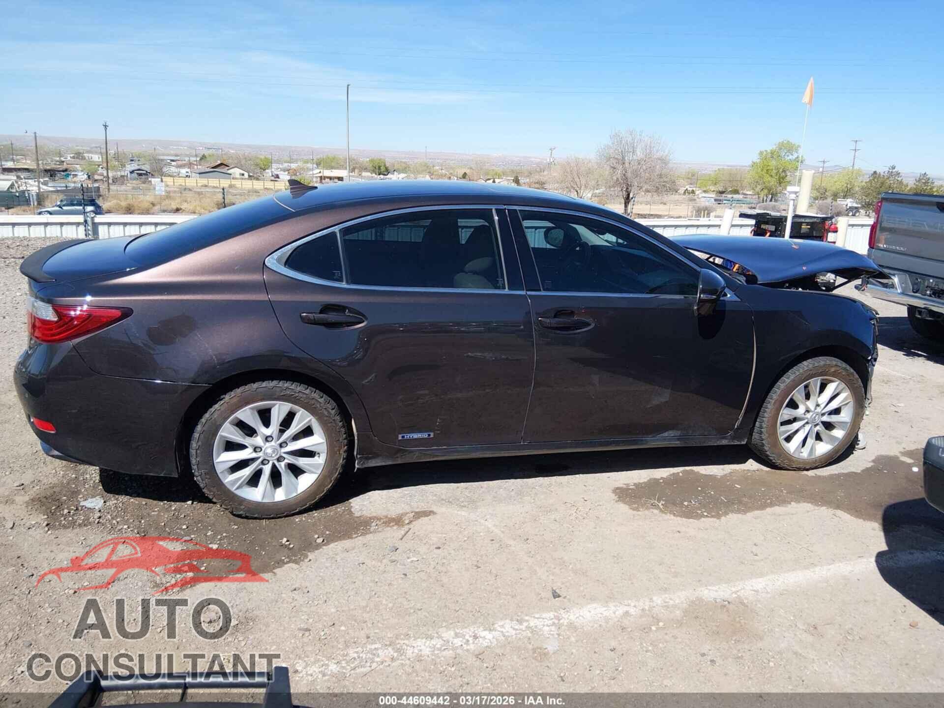 LEXUS ES 300H 2013 - JTHBW1GG2D2016645