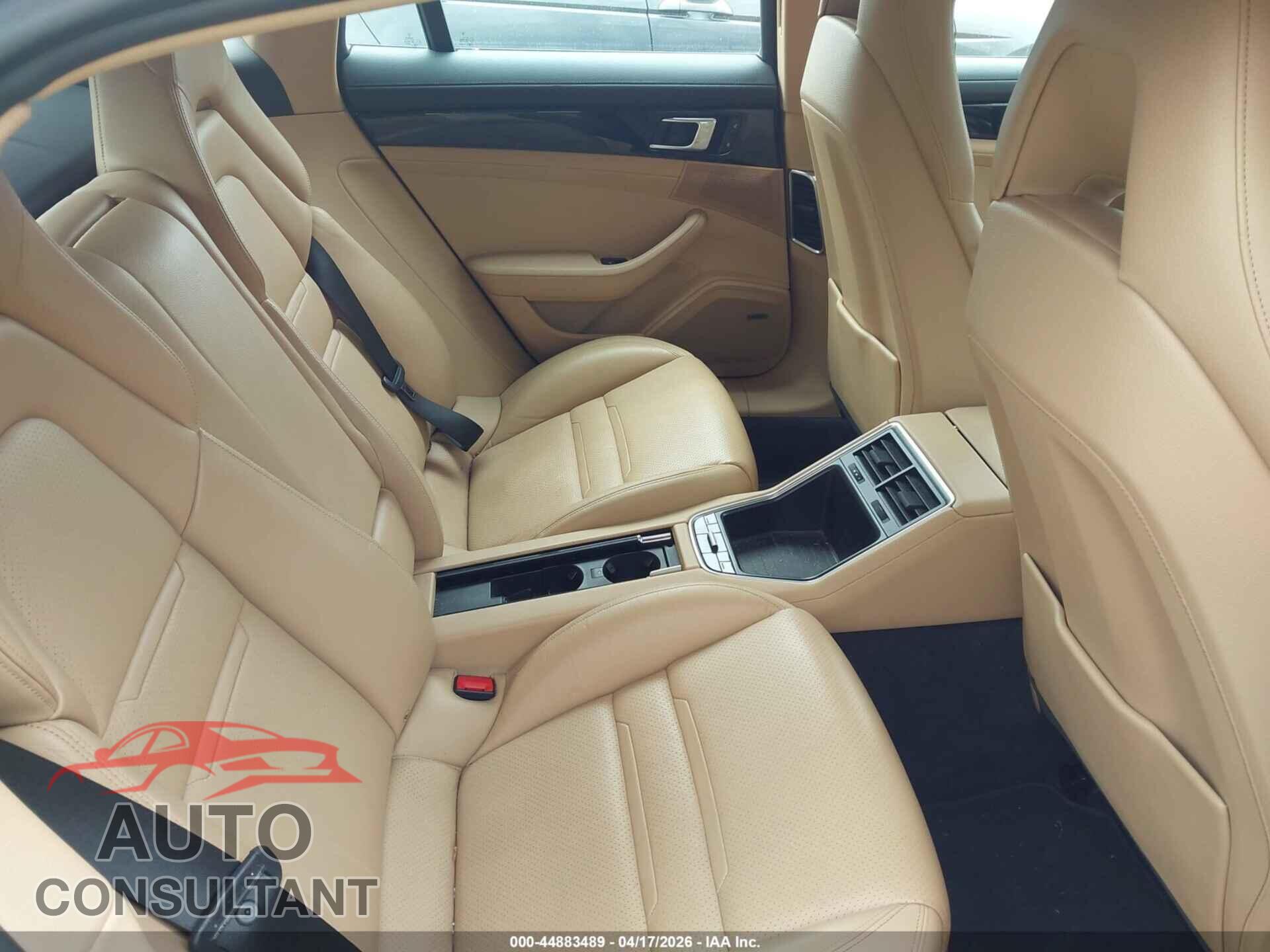 PORSCHE PANAMERA 2017 - WP0AA2A76HL102728