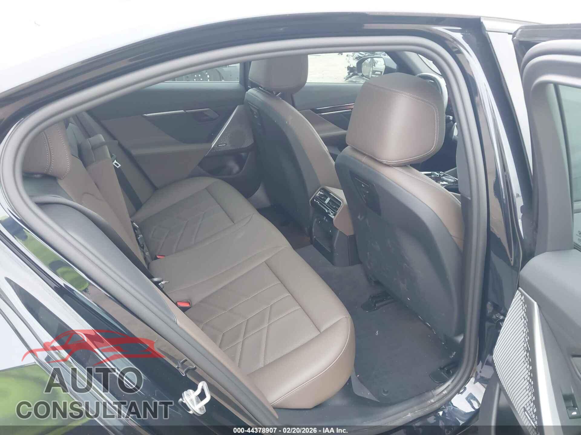 BMW 550E 2025 - WBA13FK03SCT75276