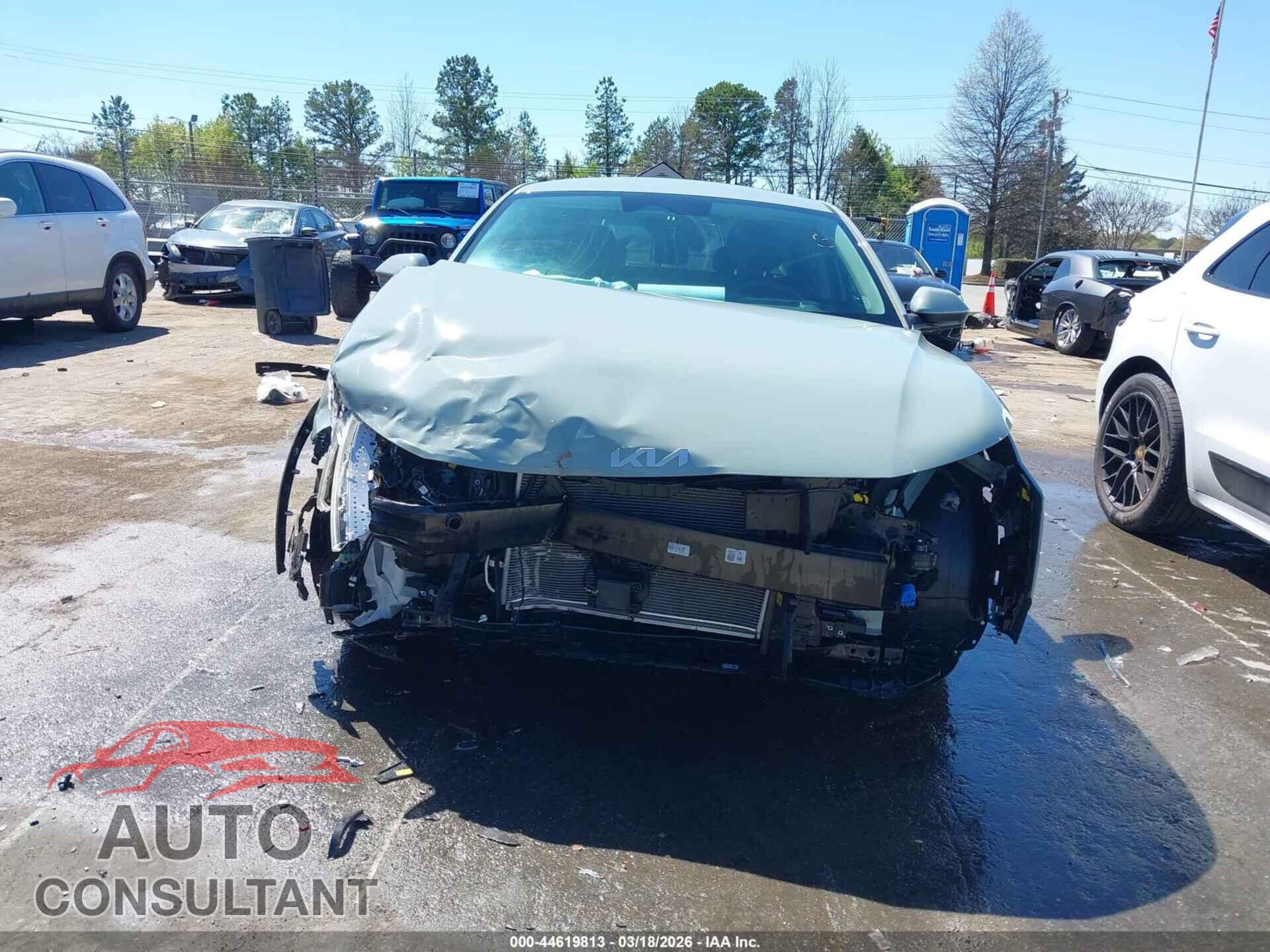 KIA K4 2025 - 3KPFT4DE5SE204012