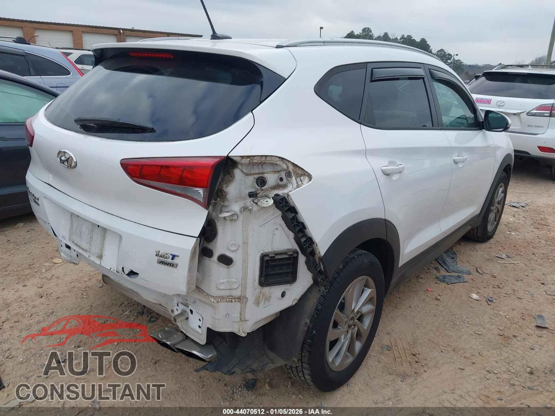 HYUNDAI TUCSON 2016 - KM8J3CA21GU107134