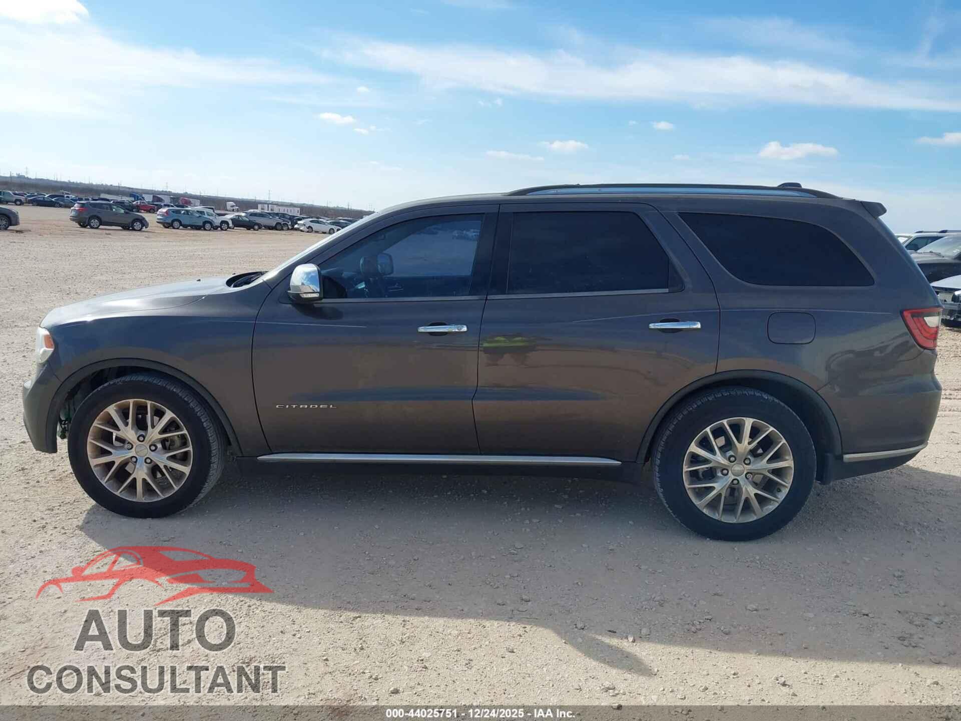 DODGE DURANGO 2015 - 1C4SDHET9FC789092