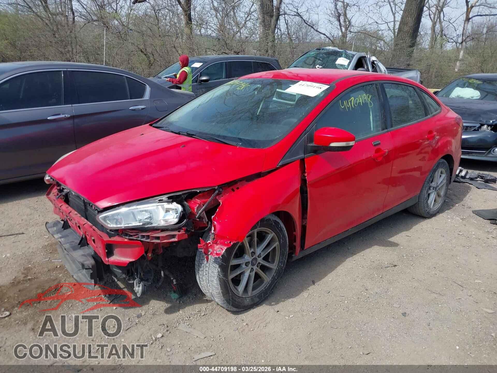 FORD FOCUS 2016 - 1FADP3F28GL378251