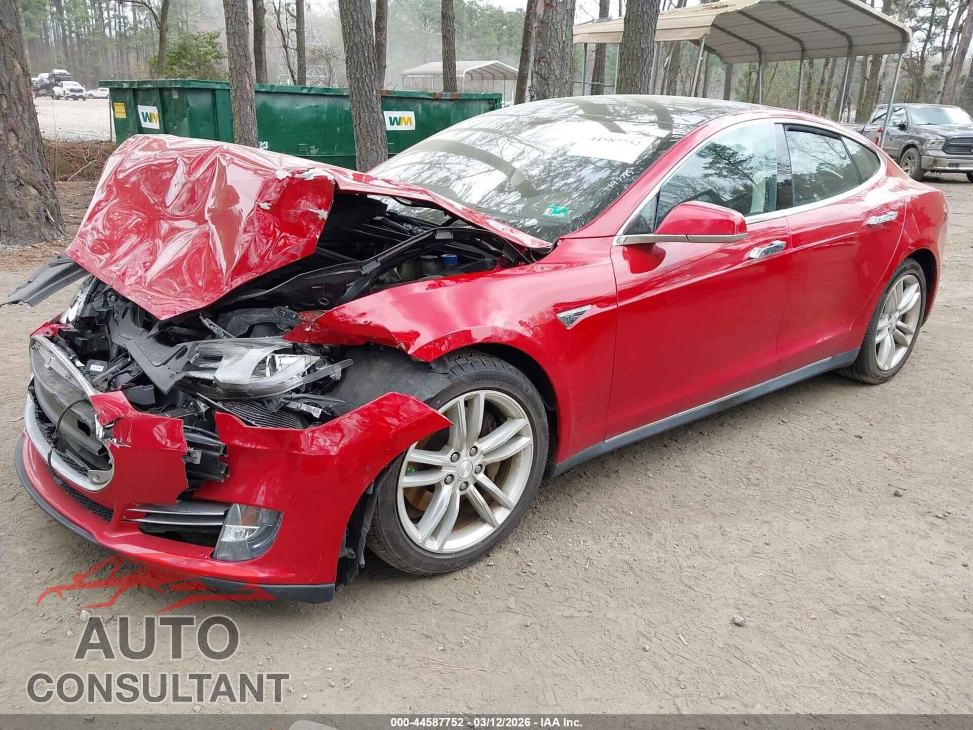 TESLA MODEL S 2014 - 5YJSA1S14EFP28737