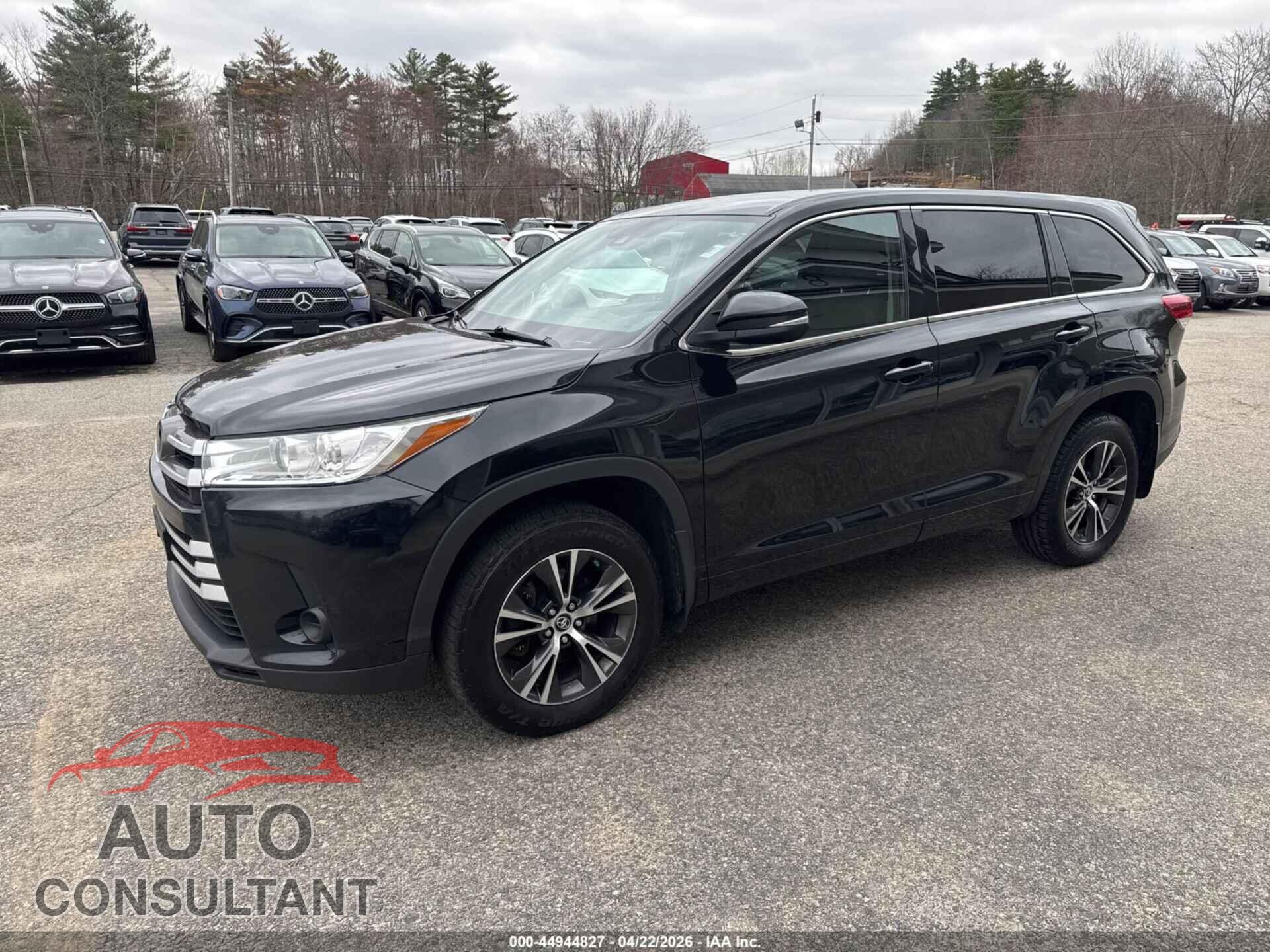 TOYOTA HIGHLANDER 2018 - 5TDBZRFH1JS819436