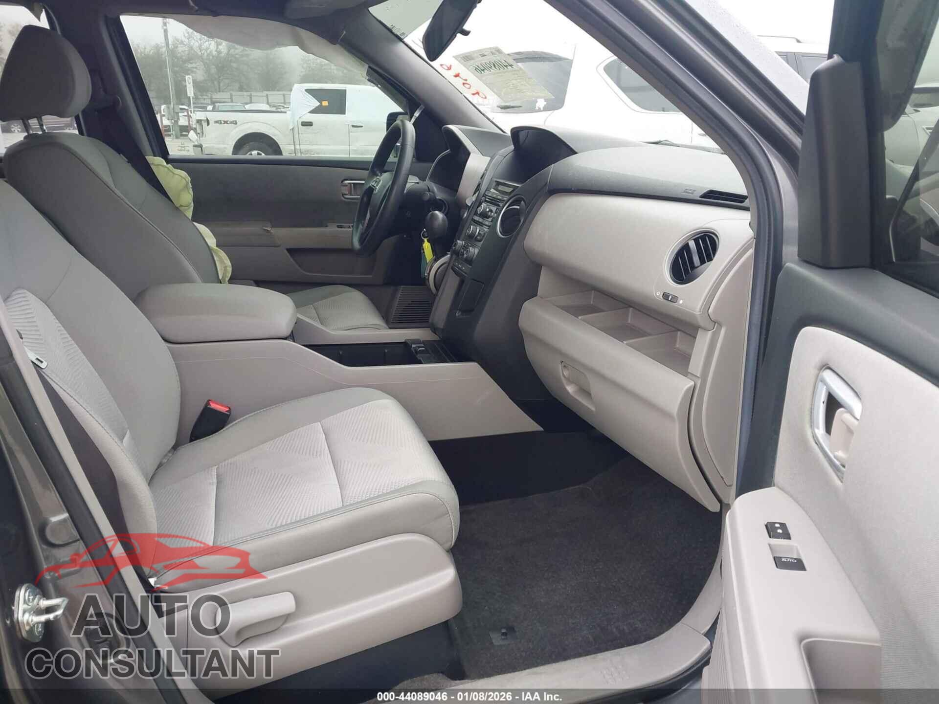 HONDA PILOT 2013 - 5FNYF3H25DB001774